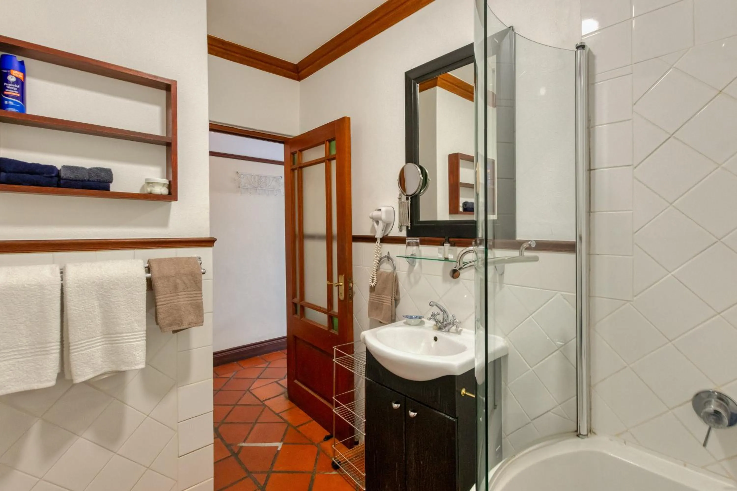 Bathroom in Berg en Zee Guesthouse