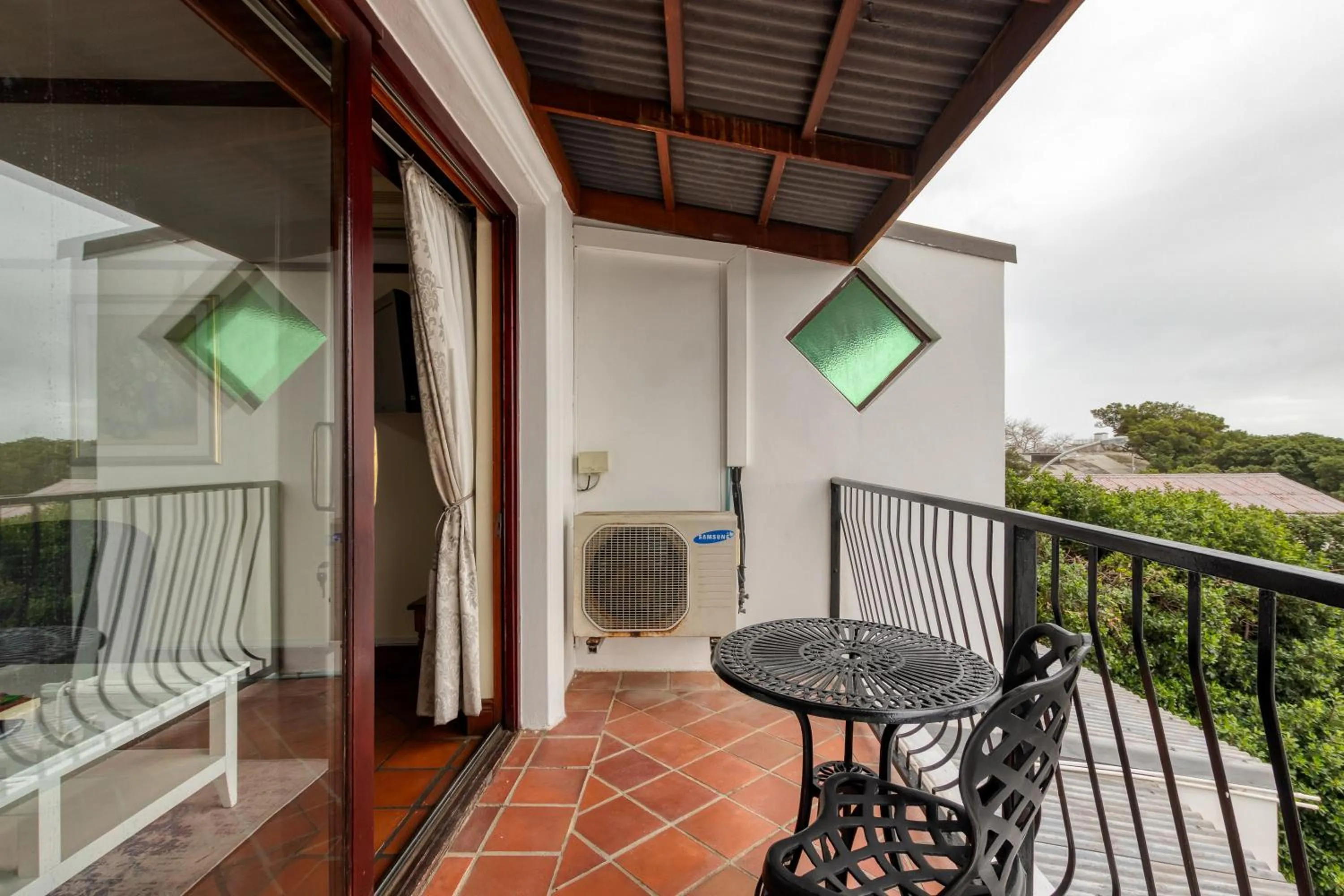 Balcony/Terrace in Berg en Zee Guesthouse