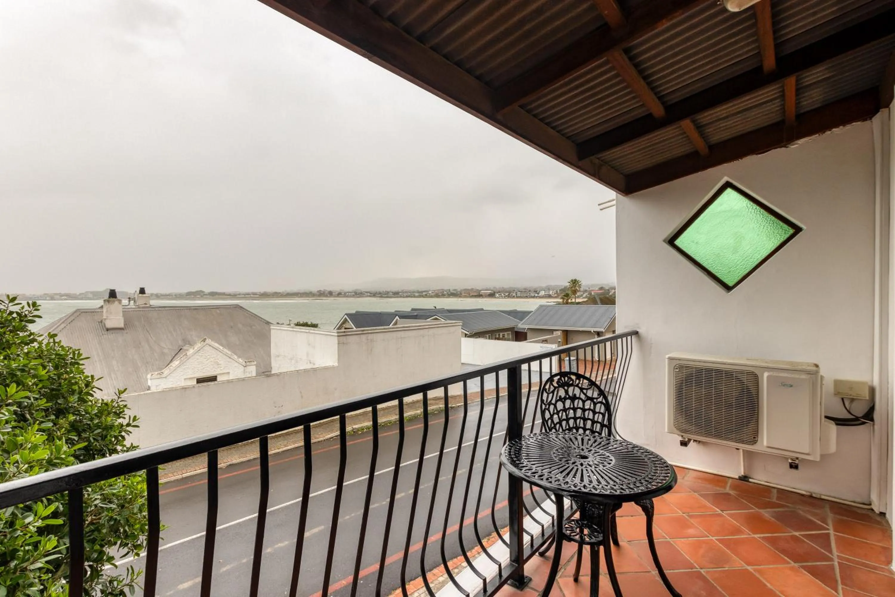 Balcony/Terrace in Berg en Zee Guesthouse