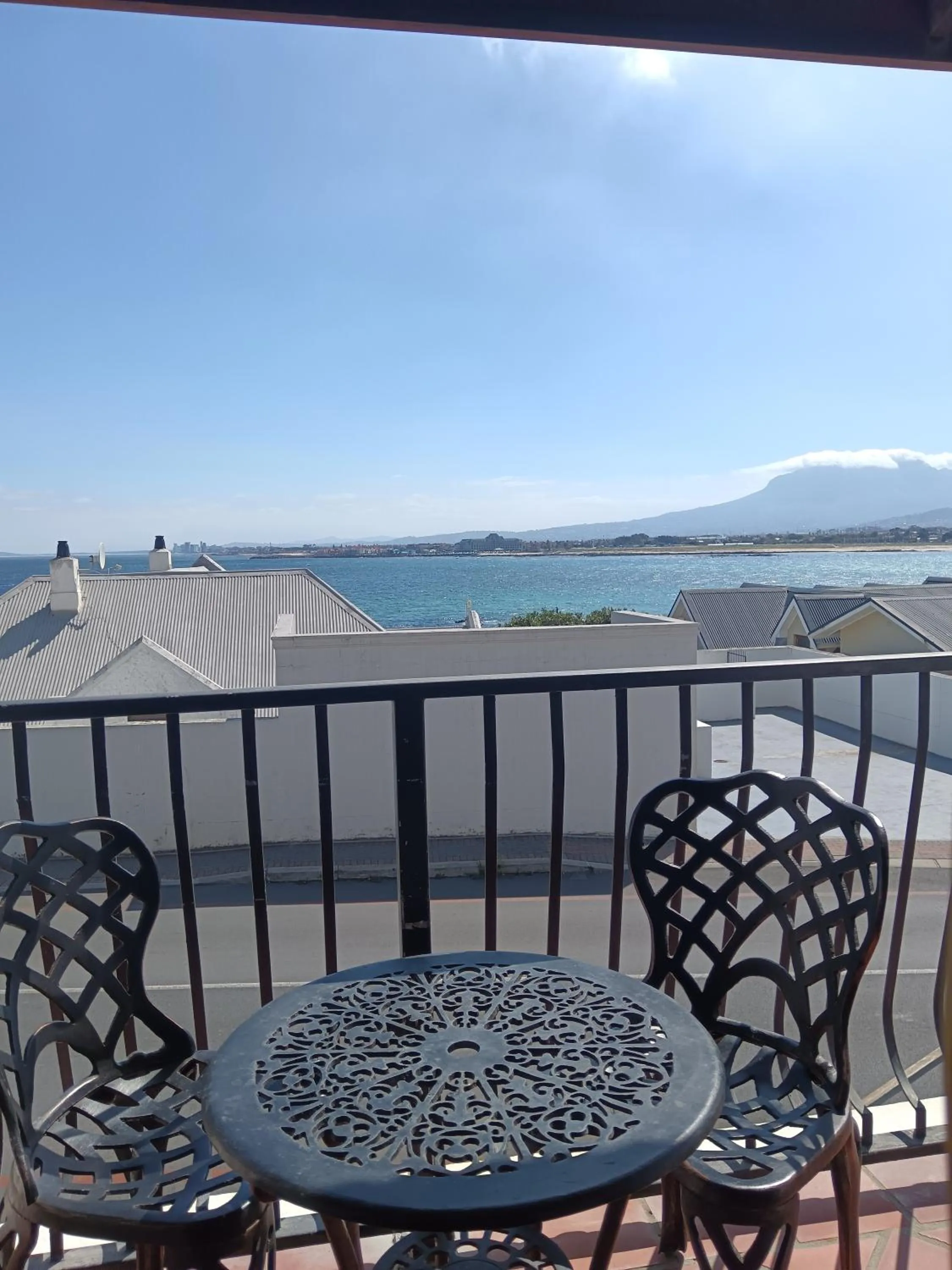 Patio in Berg en Zee Guesthouse