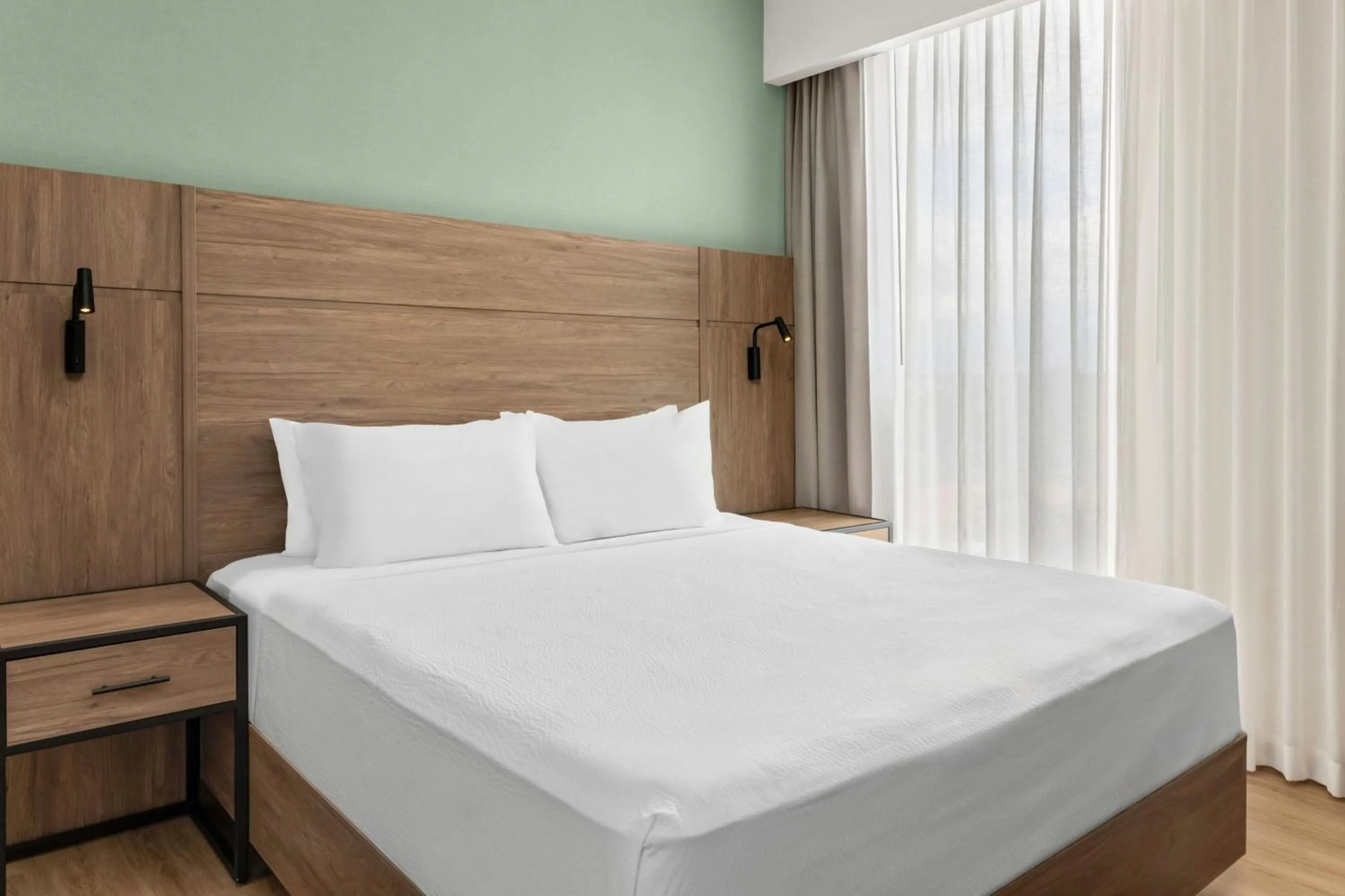 King Studio Suite - City View in Residence Inn by Marriott San Jose Alajuela el Coyol