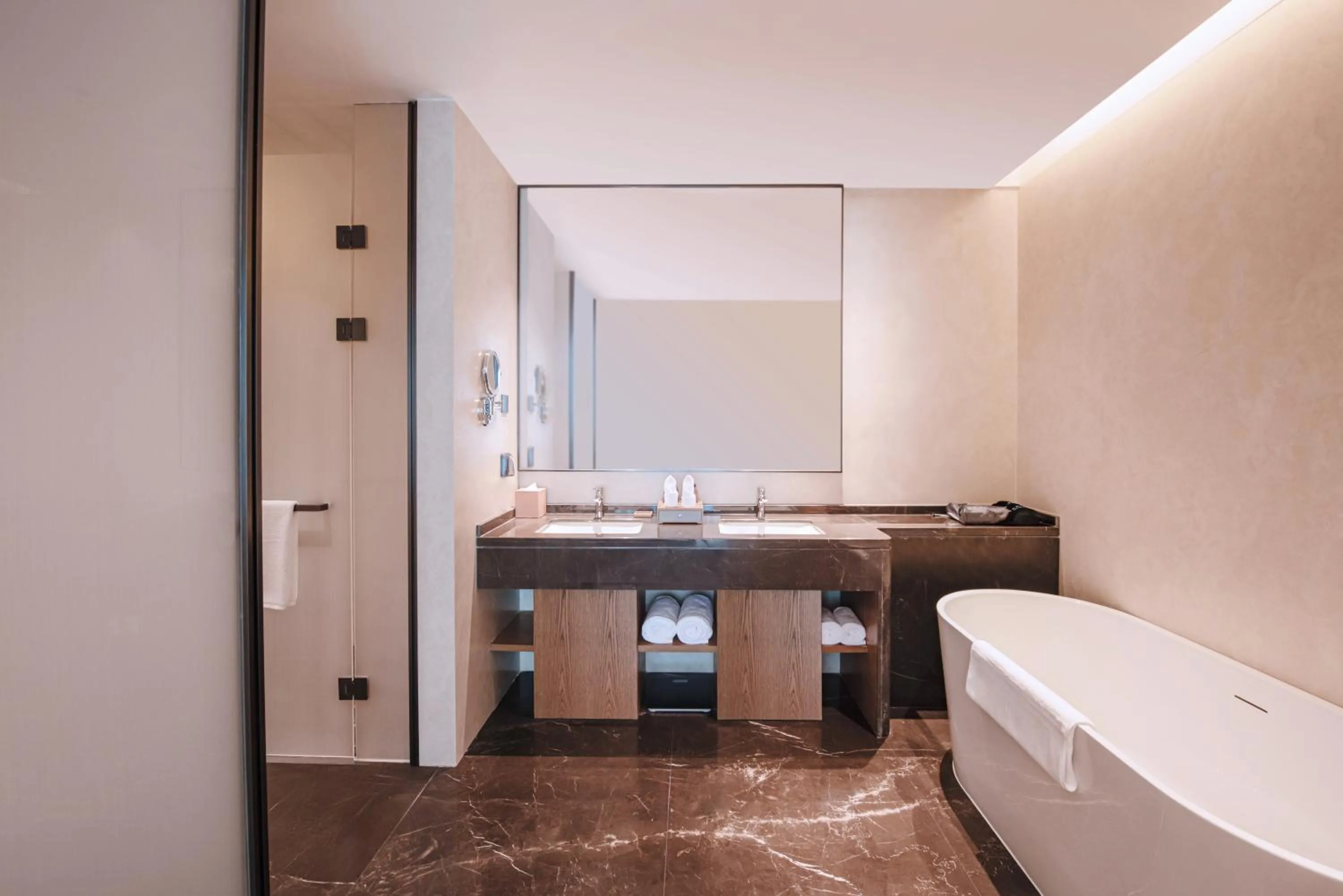 Toilet in Novotel Jinan Airport