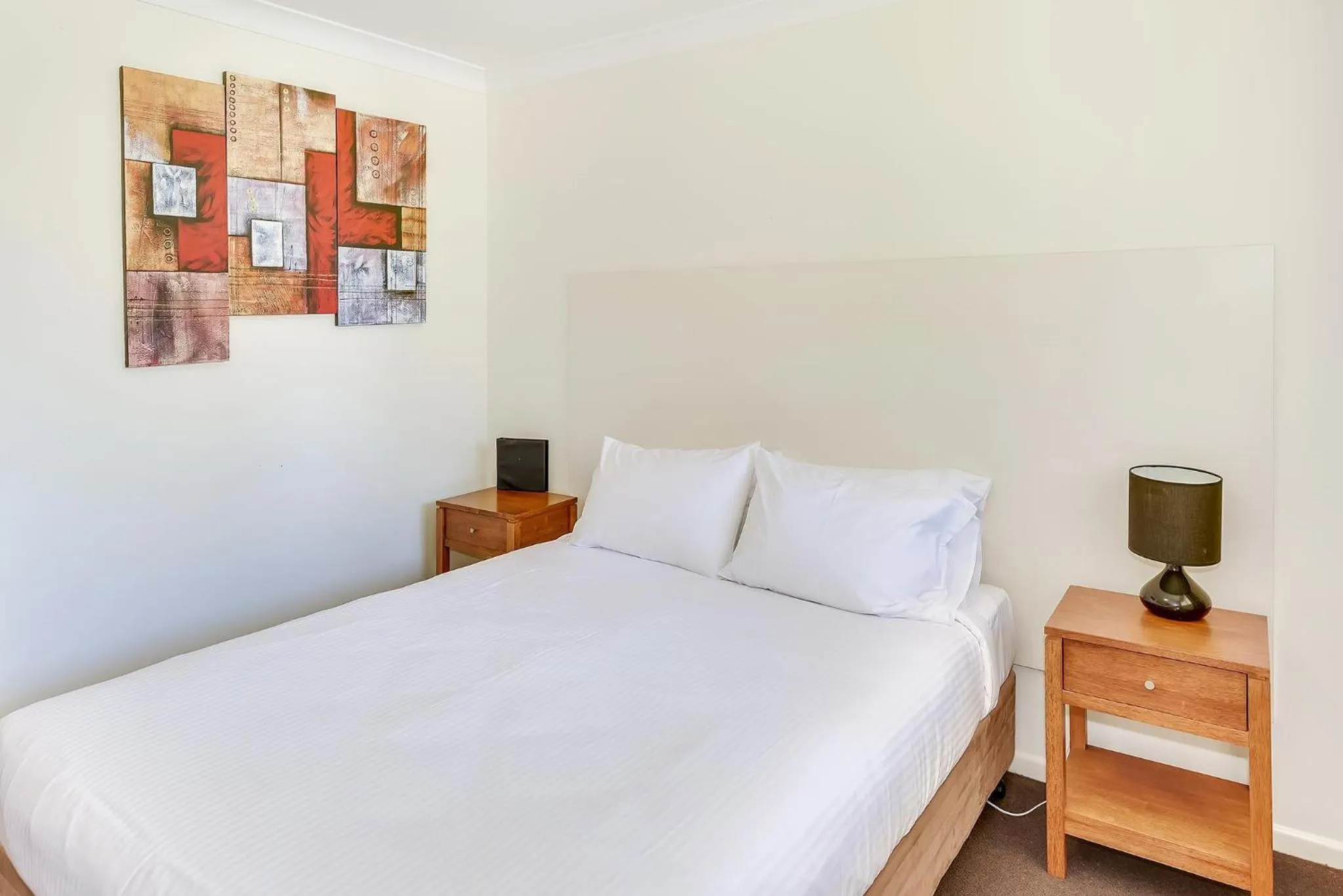 Bedroom, Bed in Nightcap at Golden Beach Tavern