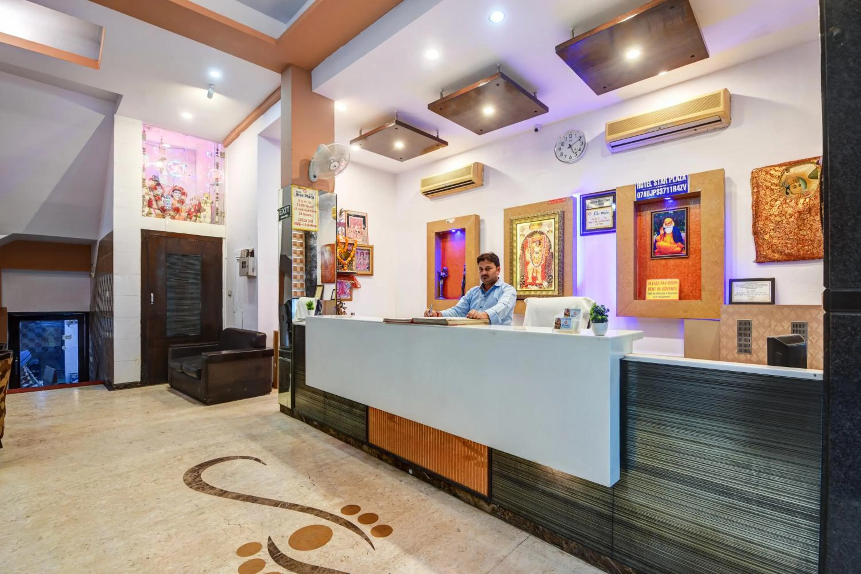 Hotel Star Plaza Paharganj