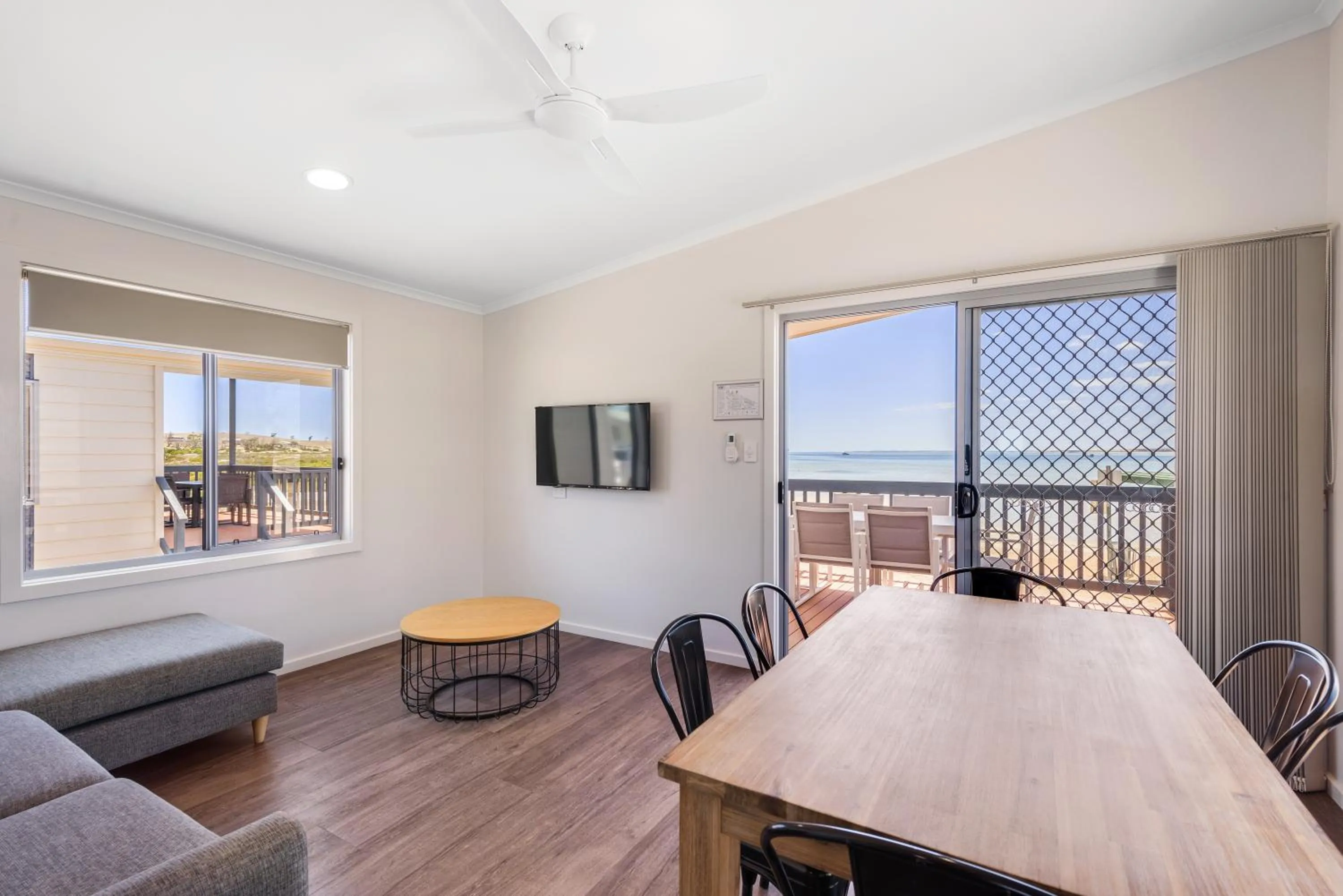 Living room in Discovery Parks - Streaky Bay Foreshore