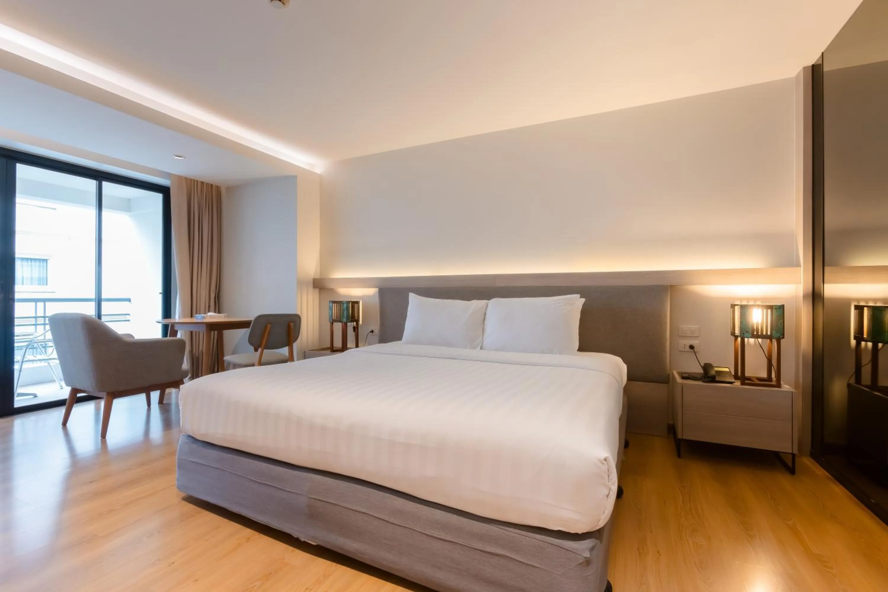 Bed in Sandy Spring Hotel