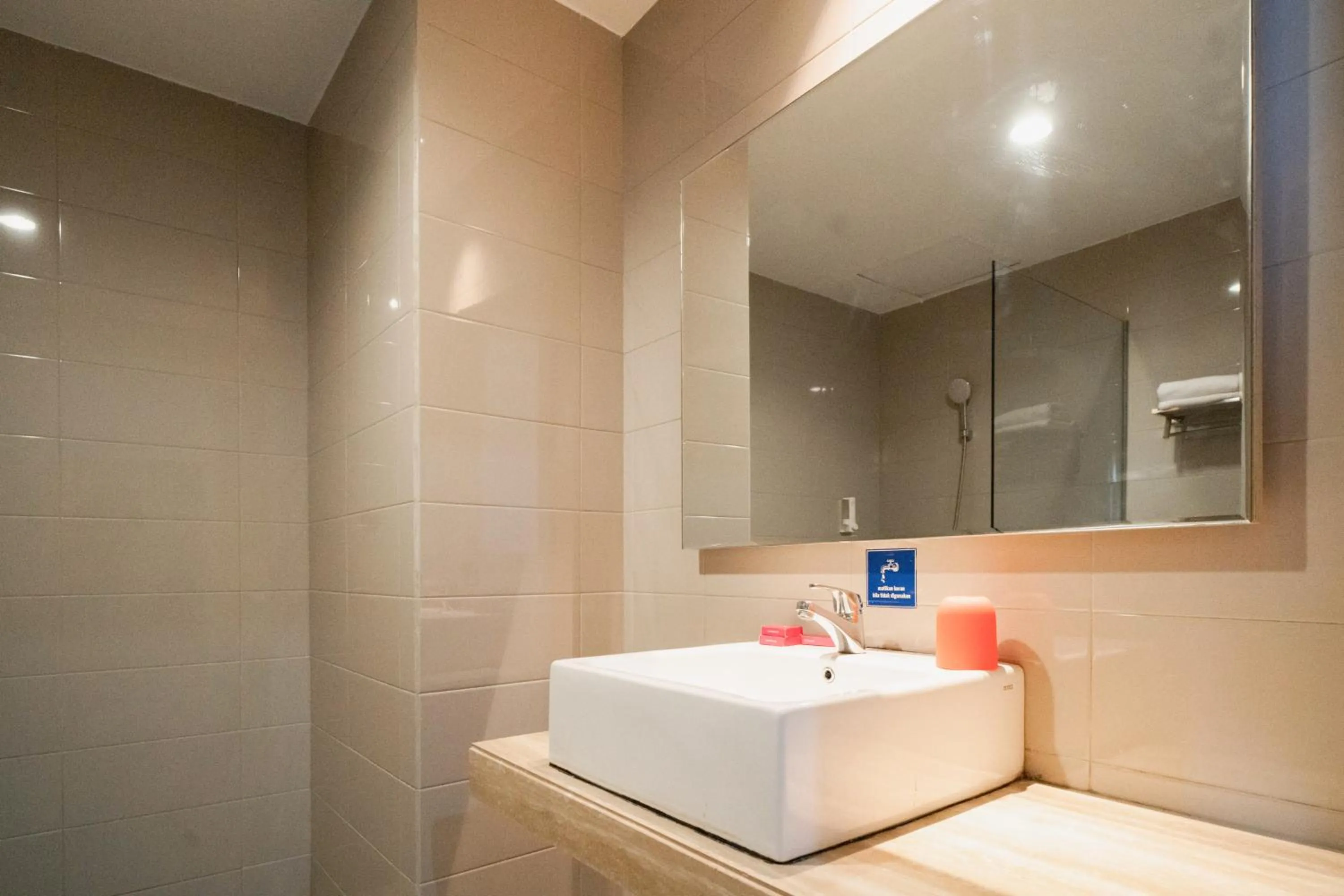 Bathroom in Midtown Xpress Sampit - Kalimantan Tengah