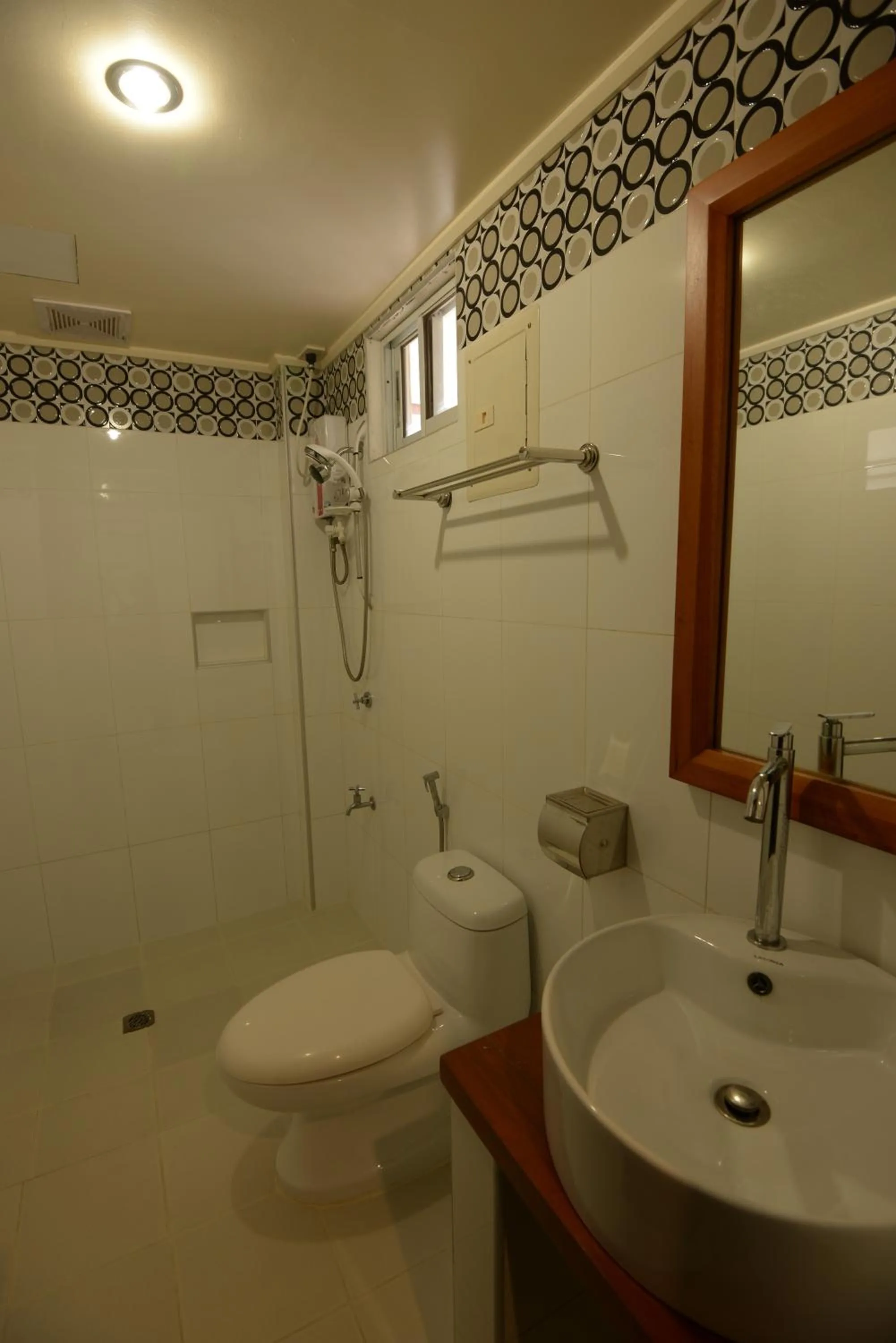 Toilet in Abozza Resort