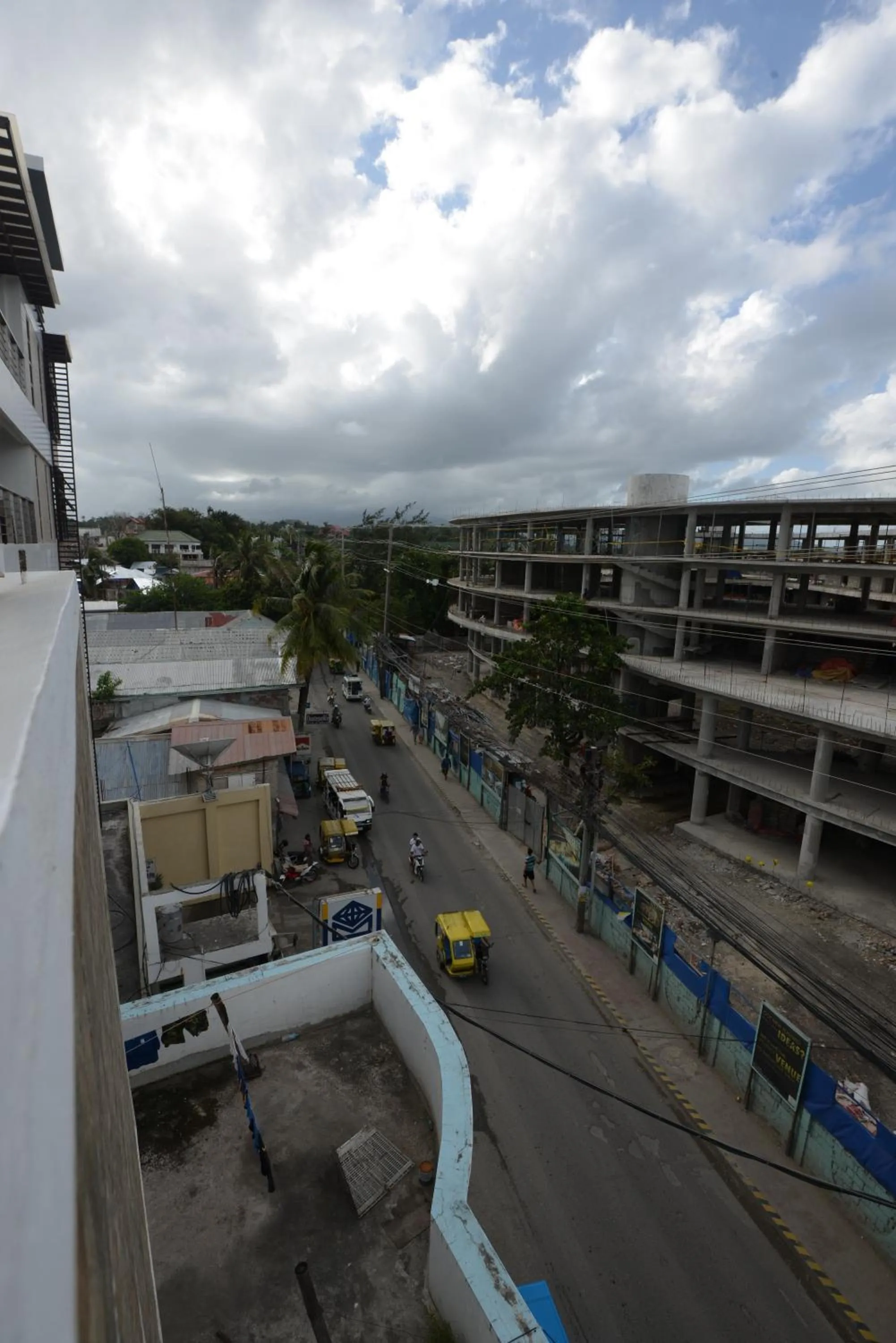 Day in Abozza Resort