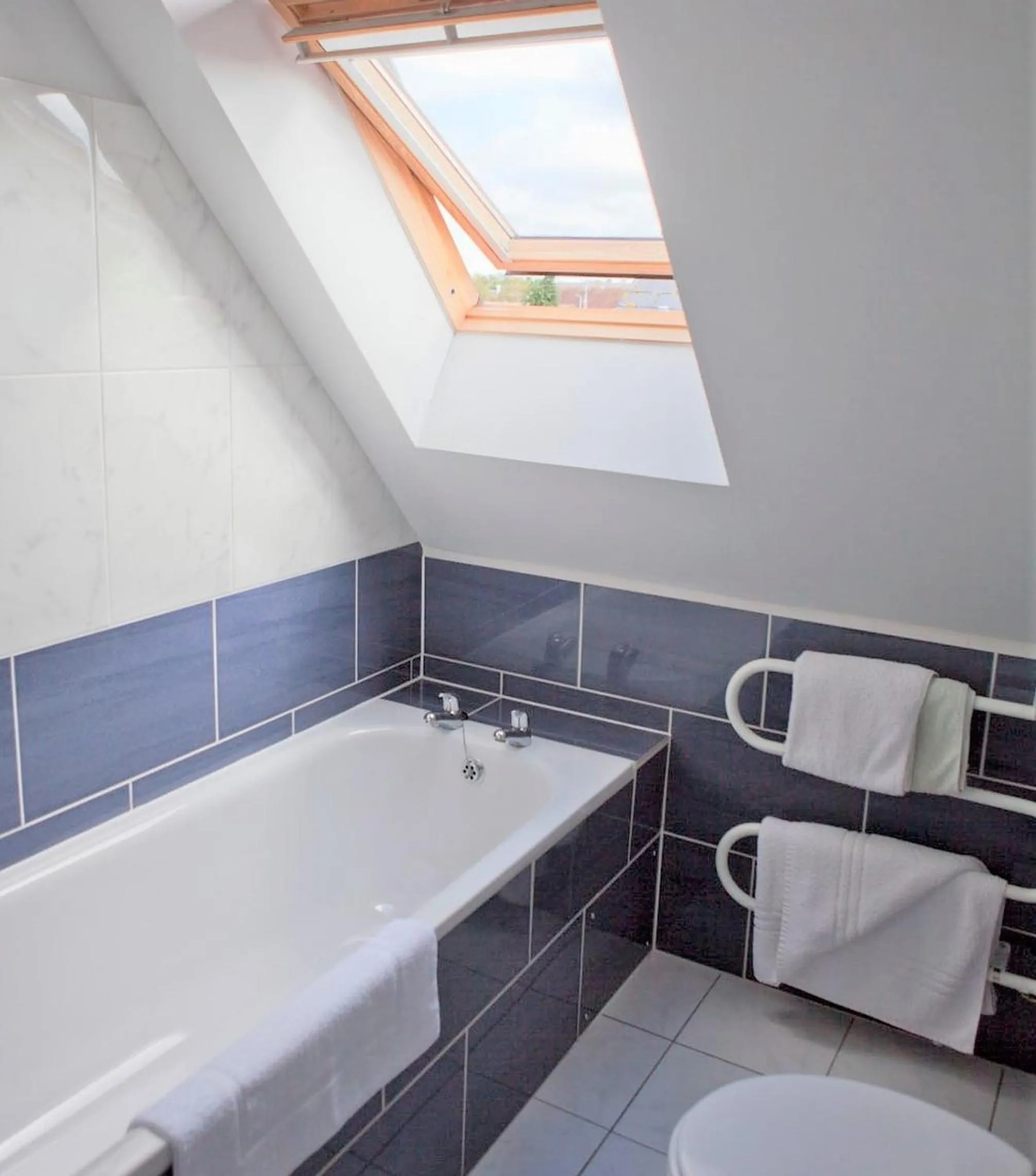 Bathroom in Toothbrush Apartments - Central Ipswich St Peters St