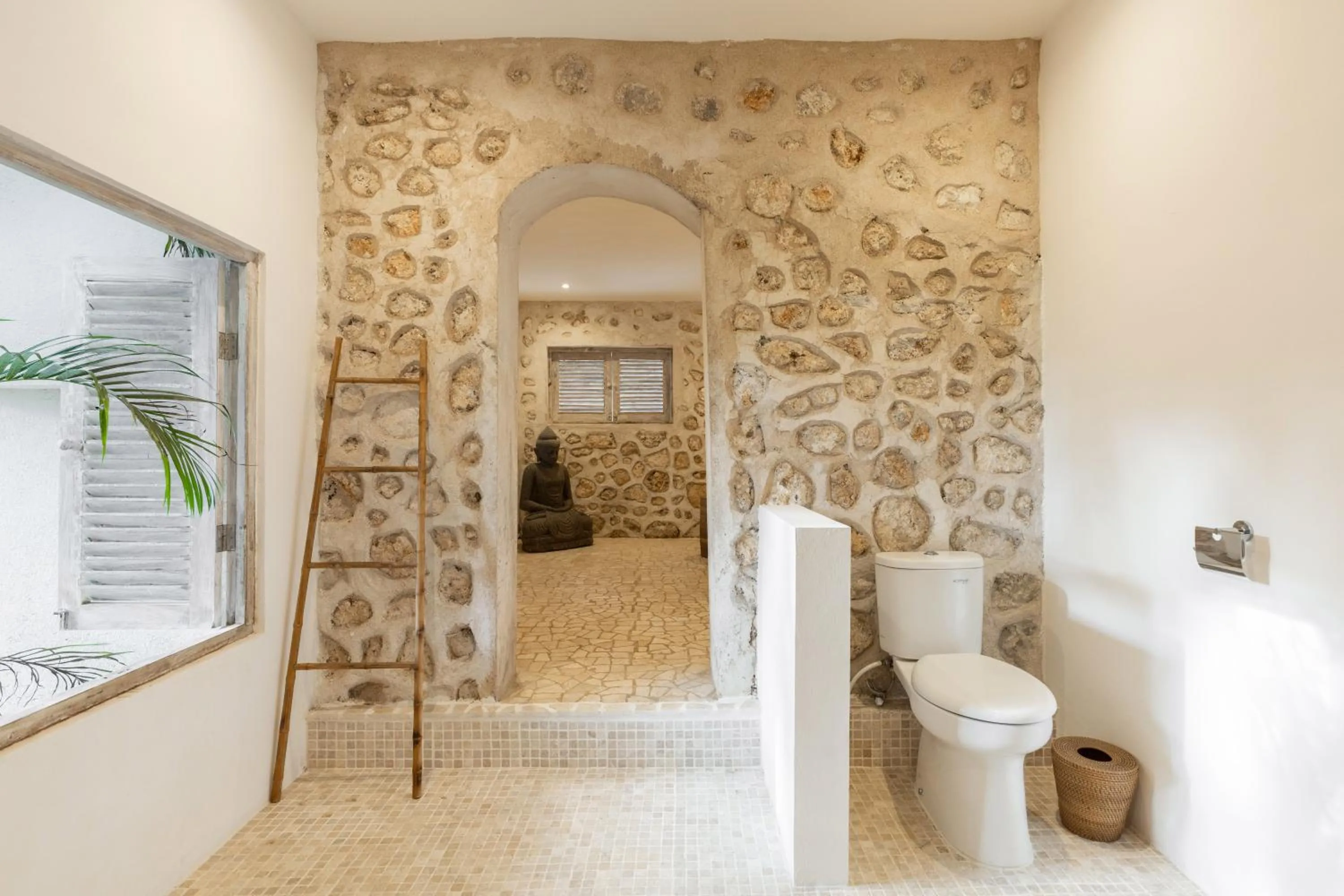 Bathroom in Le Yanandra Bali Resort