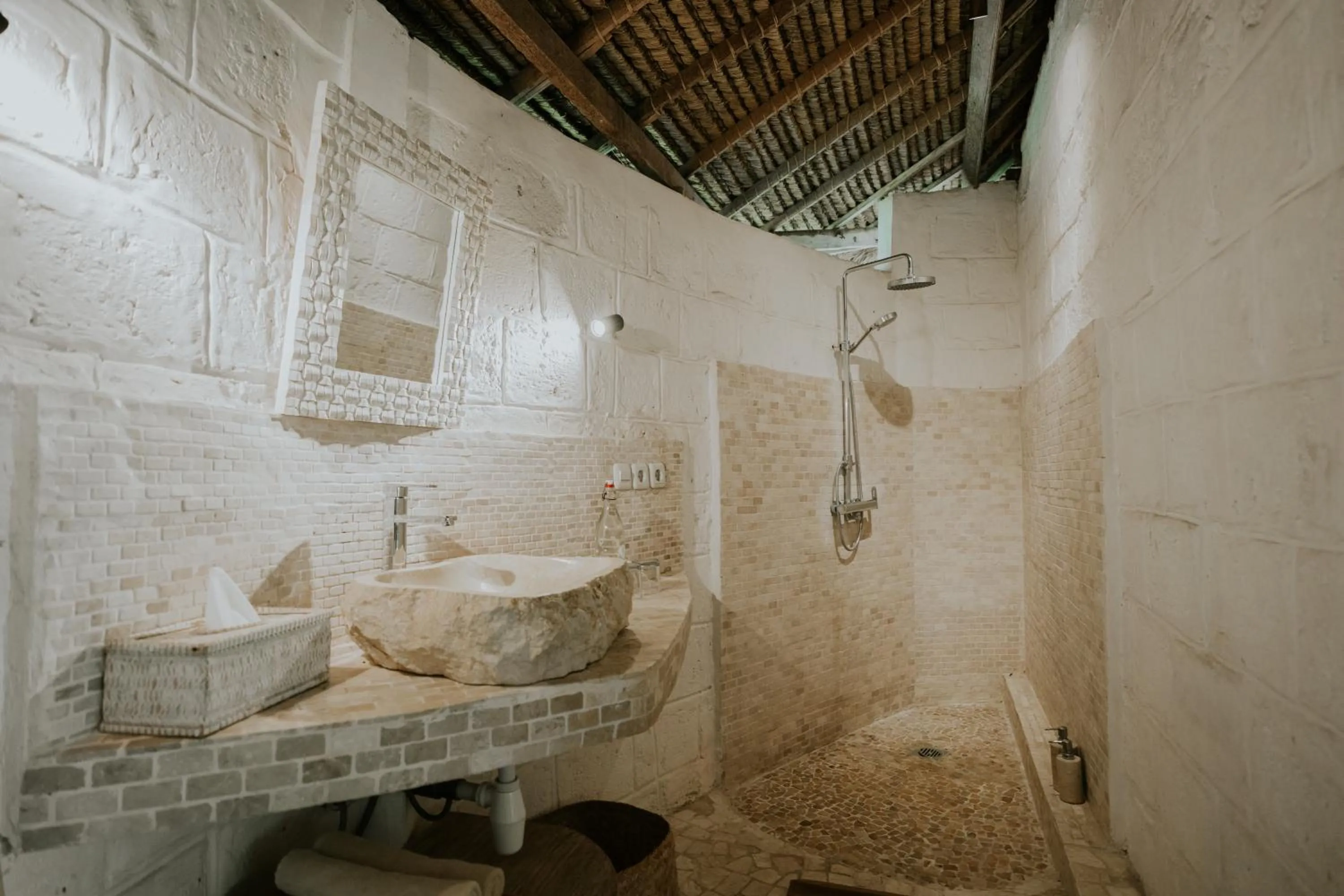 Bathroom in Le Yanandra Bali Resort