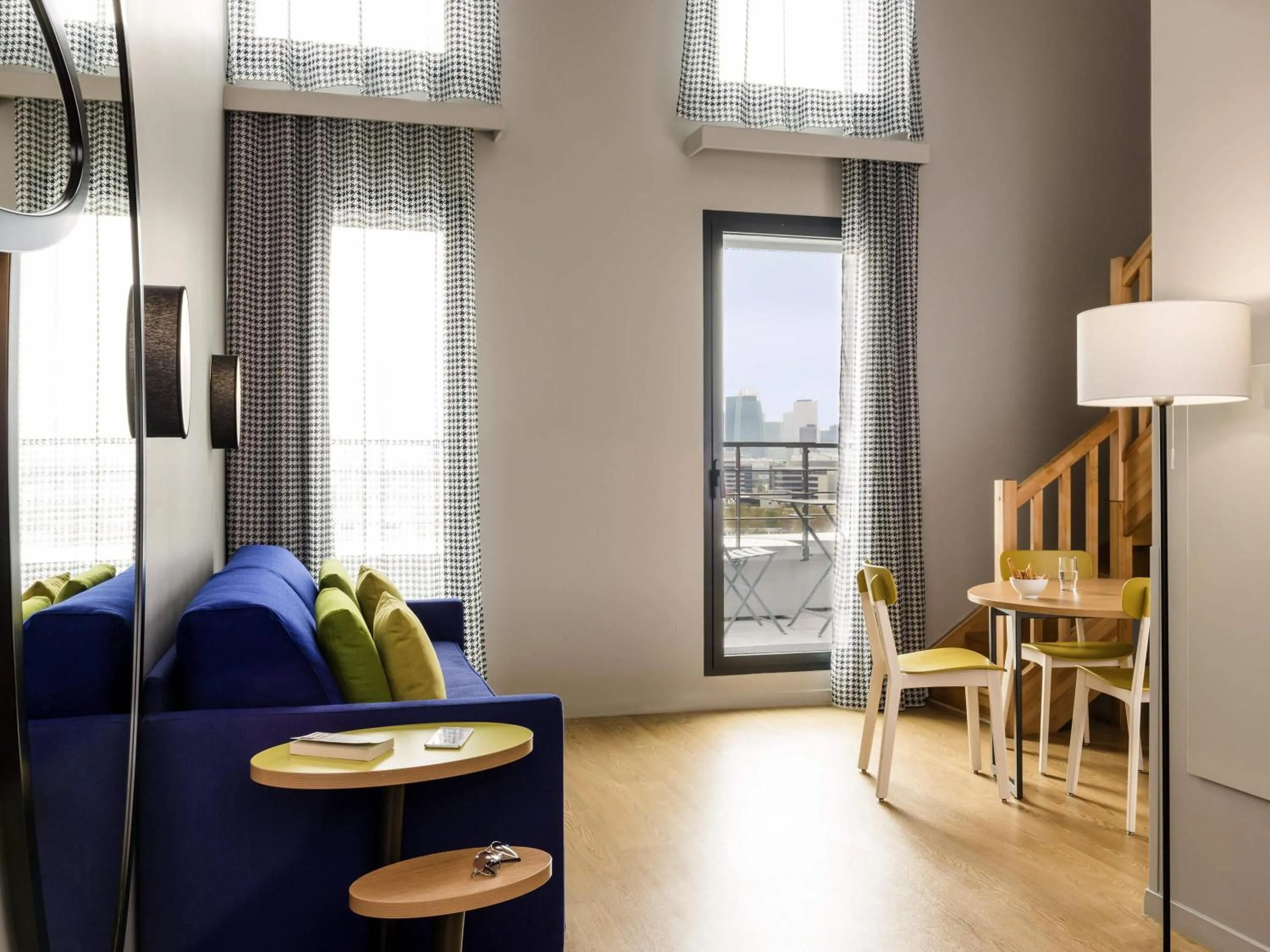 Bedroom in Aparthotel Adagio access Colombes La Défense