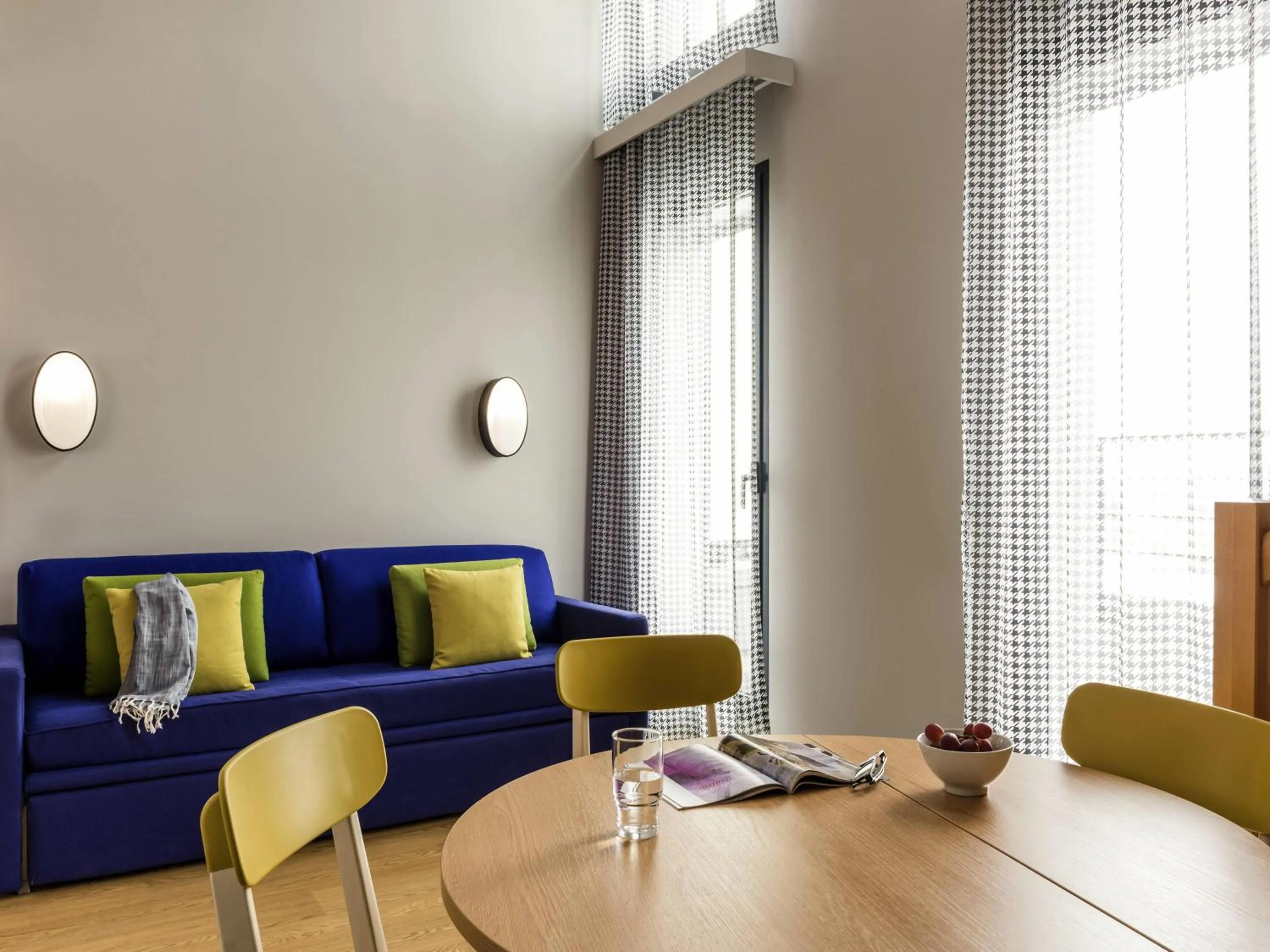 Bedroom in Aparthotel Adagio access Colombes La Défense