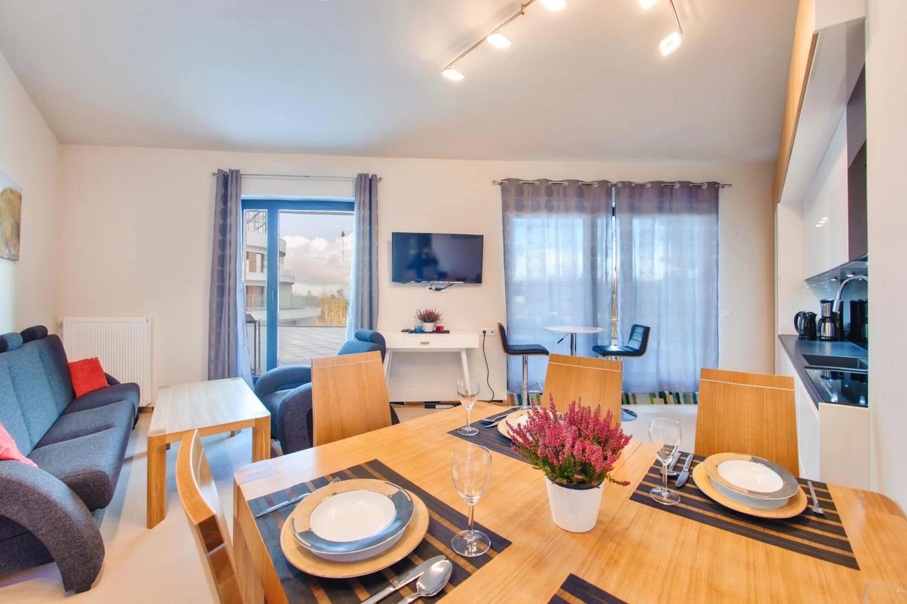 Photo of the whole room in Baltic Park Molo, Sun & Snow