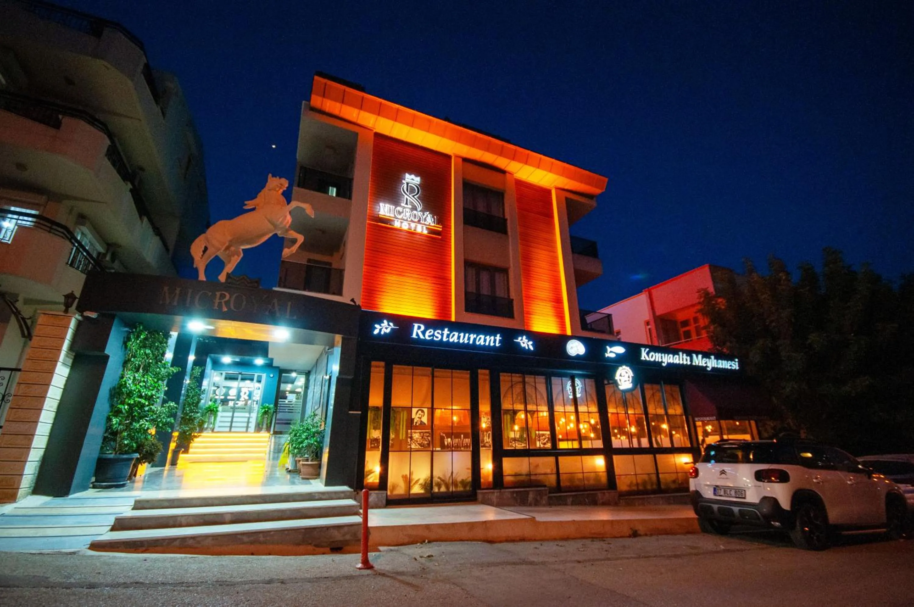 Property building in Microyal Hotel