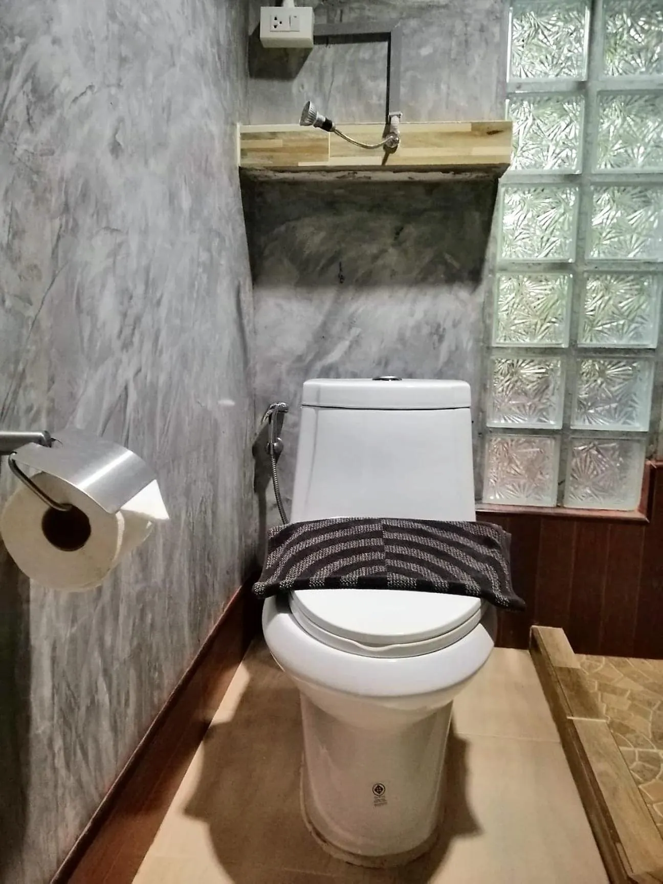 Bathroom in Loei Huen Hao Hug Home&Resort