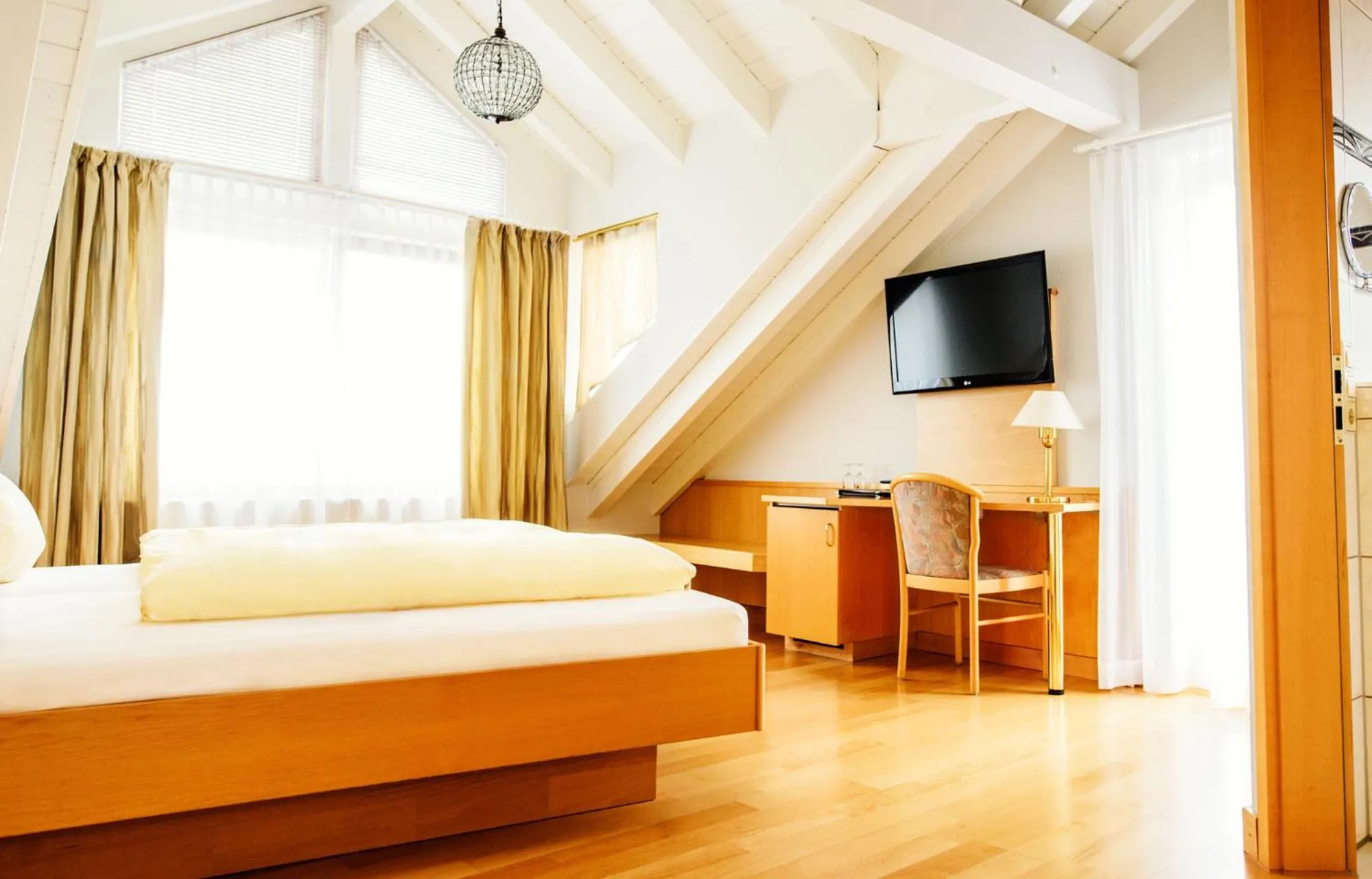 Photo of the whole room, Bed in Sporthotel Schönblick