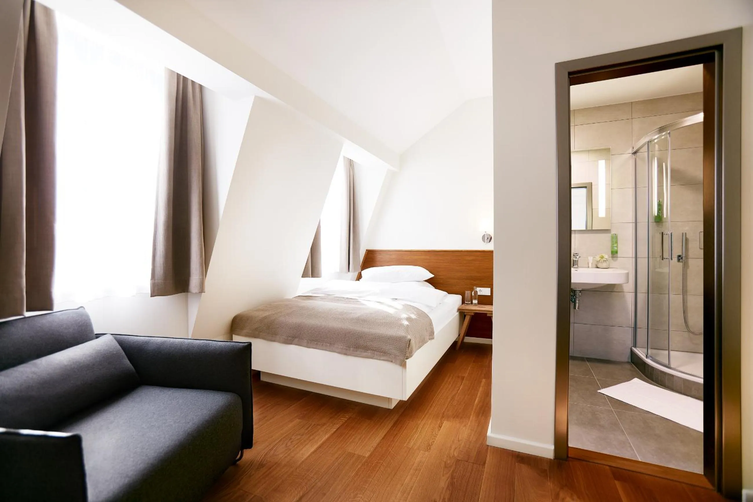 Photo of the whole room, Bed in Paulinenhof