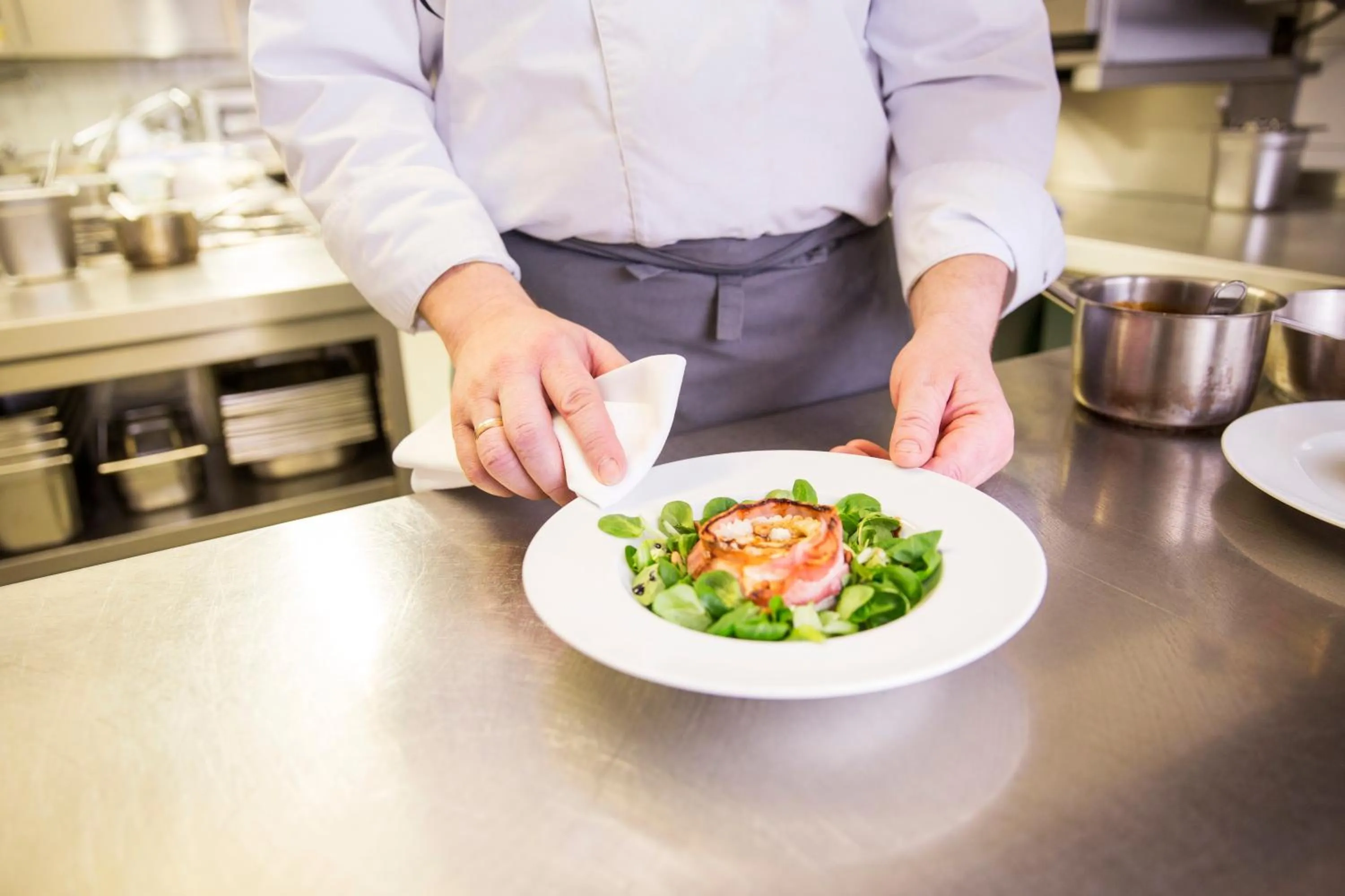 Restaurant/places to eat in Paulinenhof