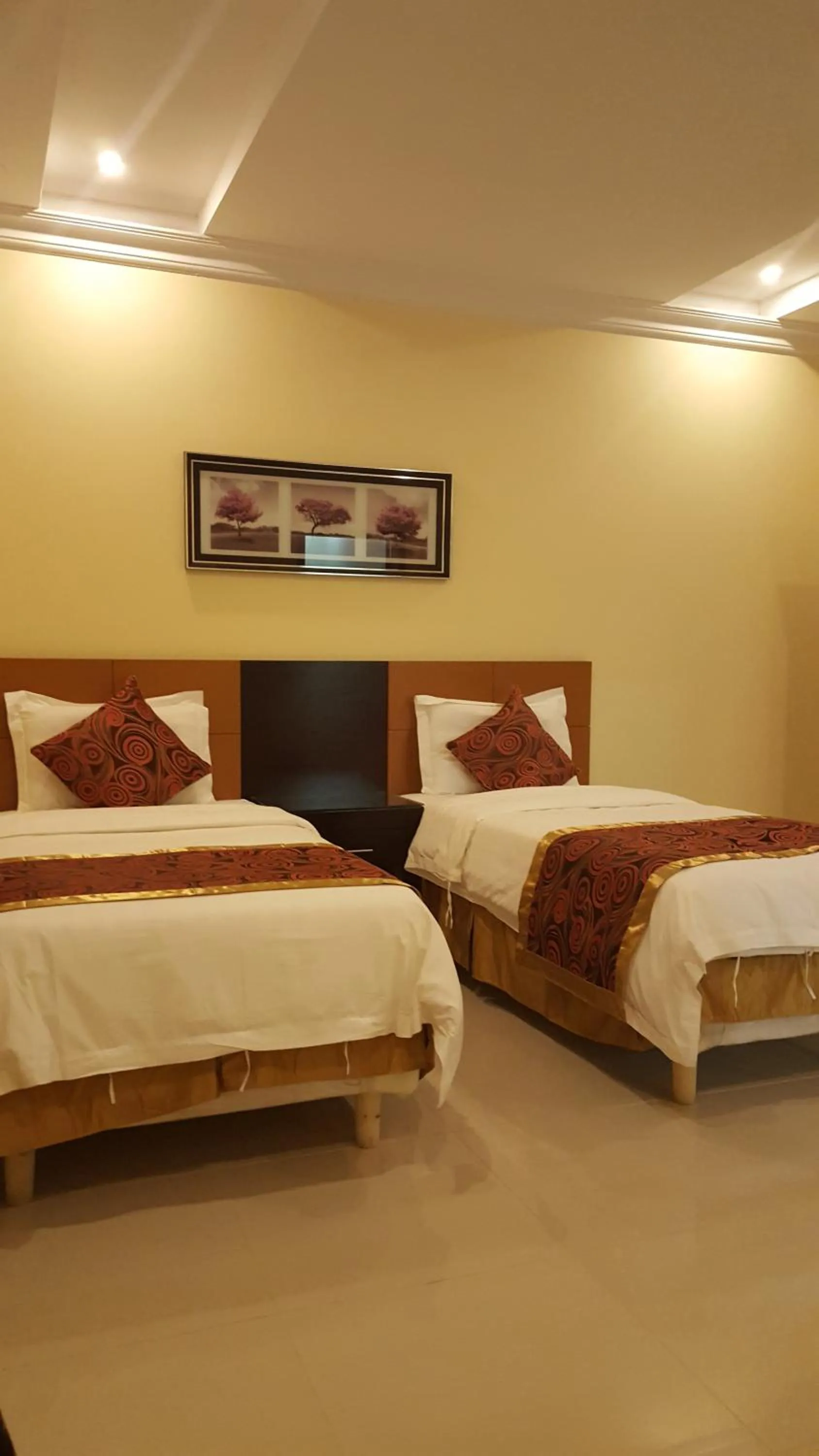 Bedroom, Bed in Aros Al Faisaliah Furnished Units