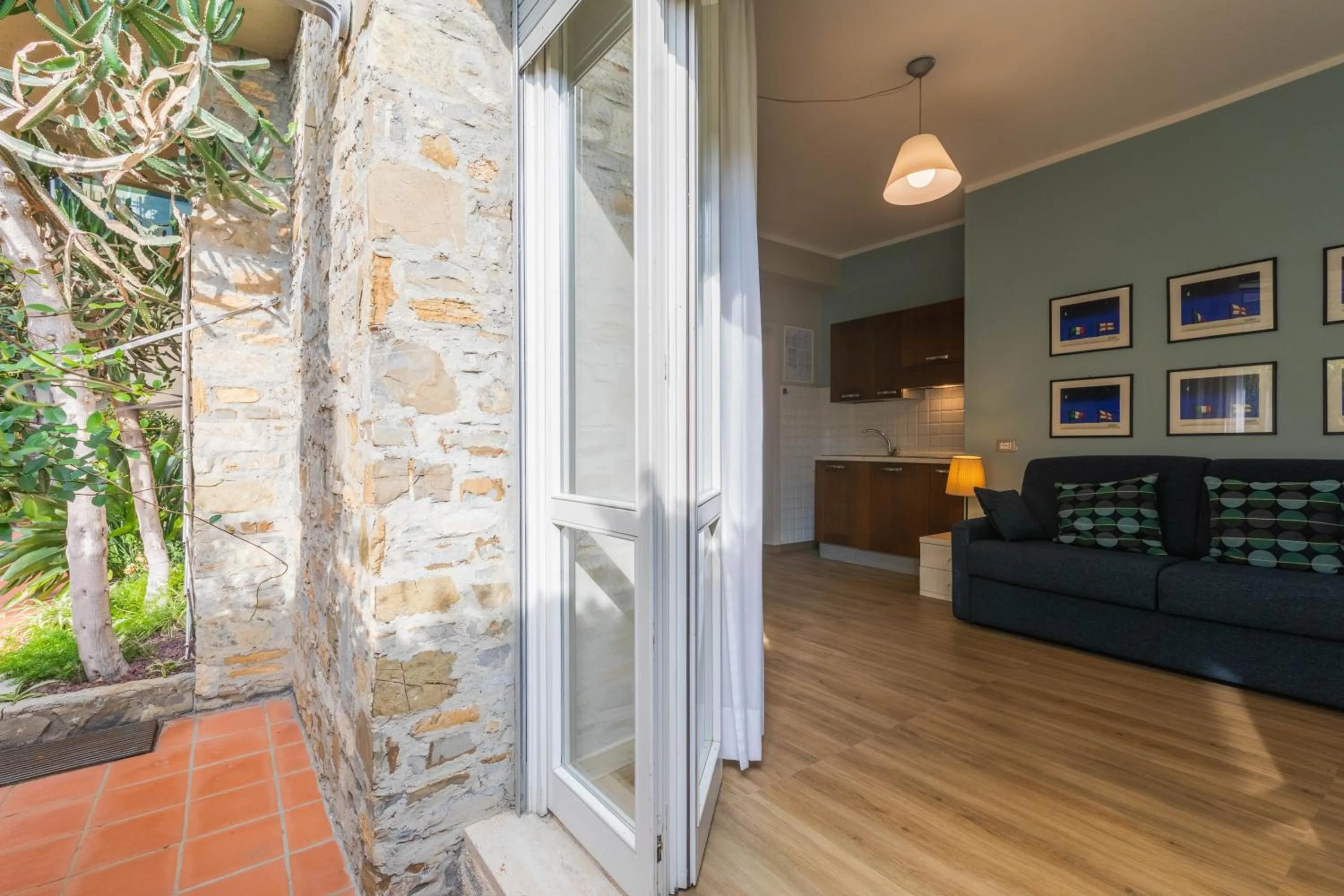 Residence Sole Mare Alaxi Hotels