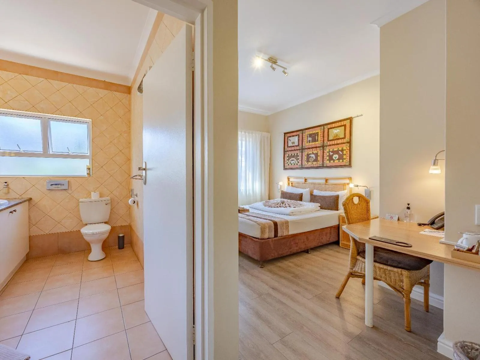 Photo of the whole room, Bed in Hajo's Lodge & Spa