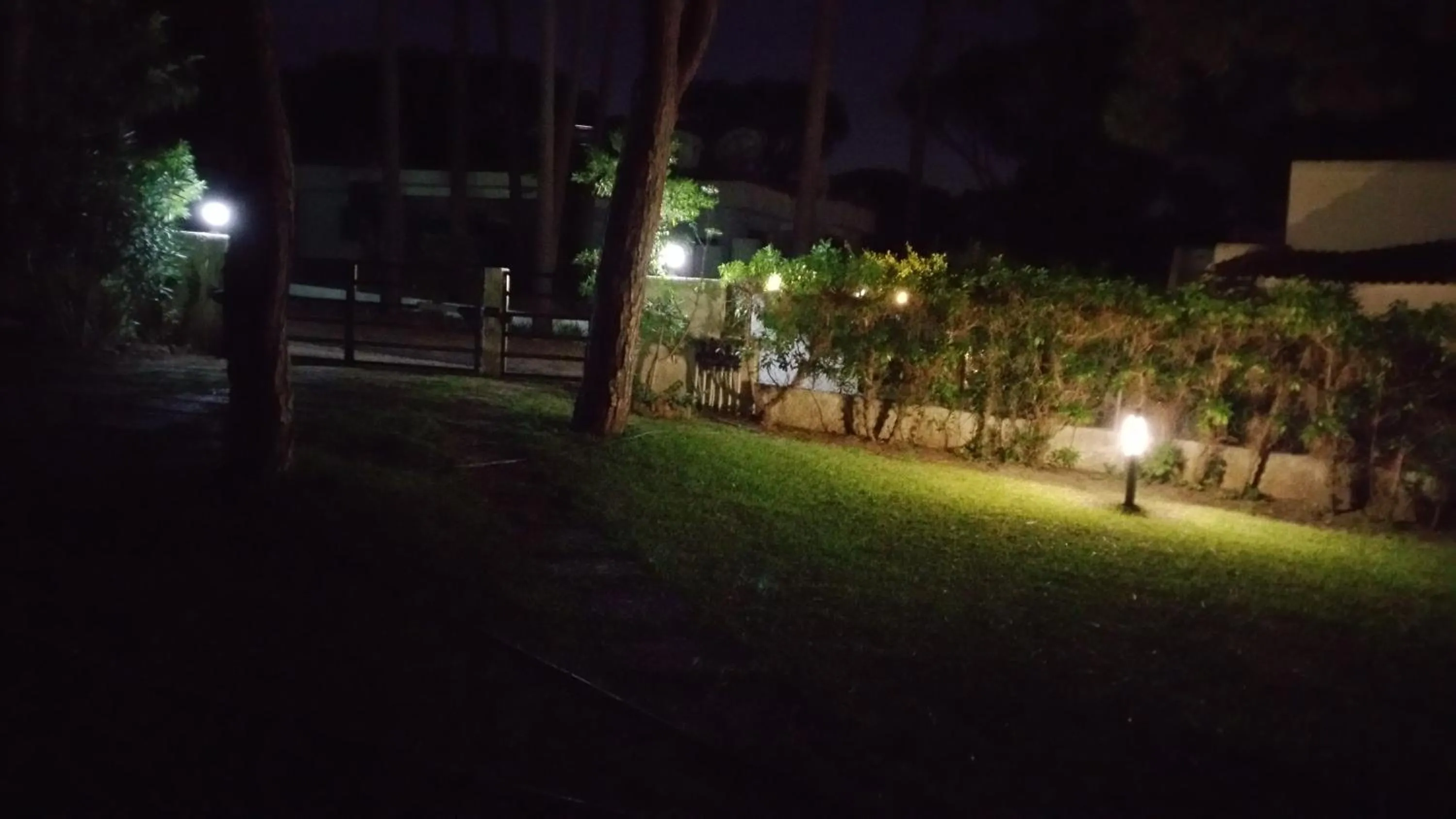 Night in Villapinheiros
