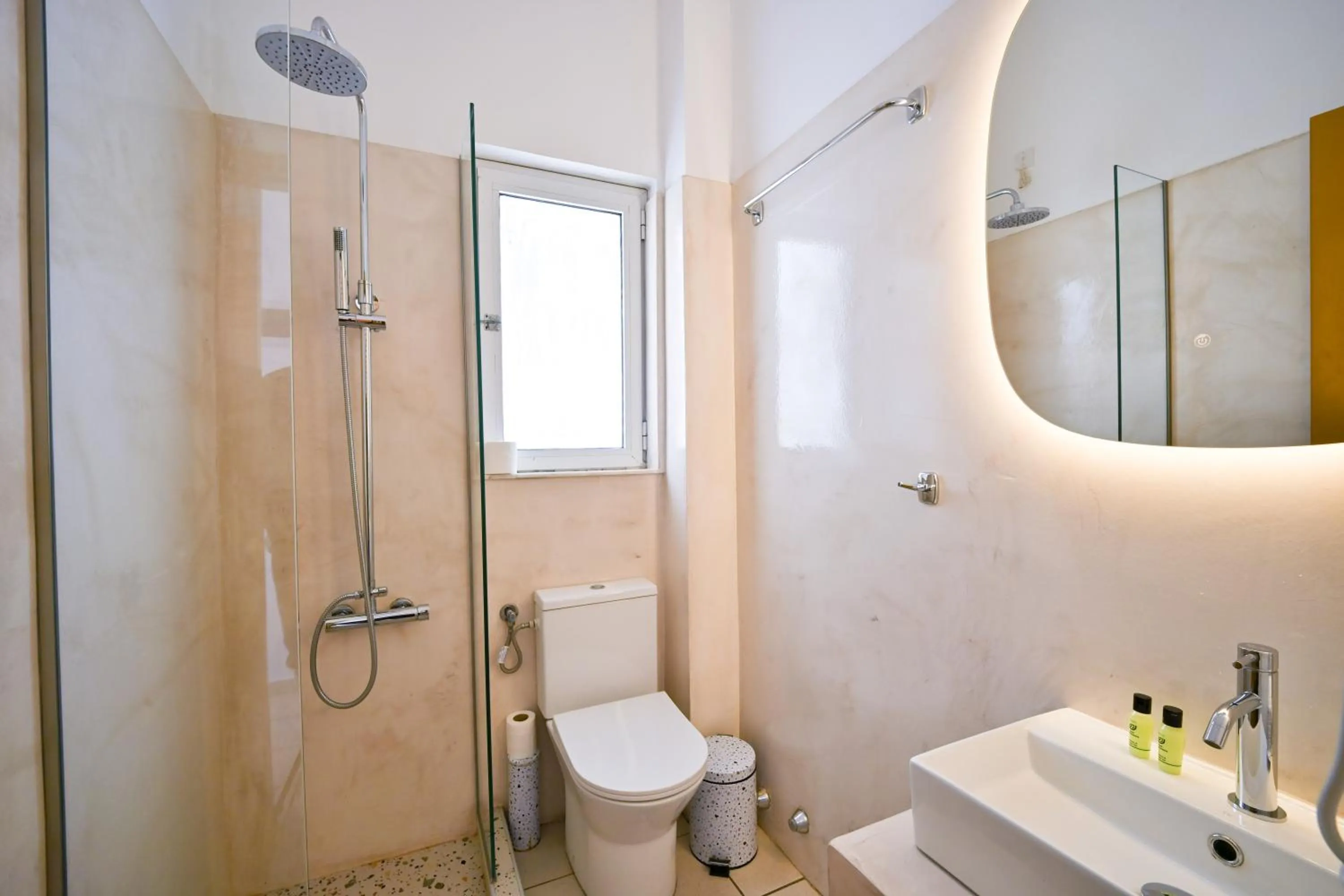 Shower in Kiani Akti