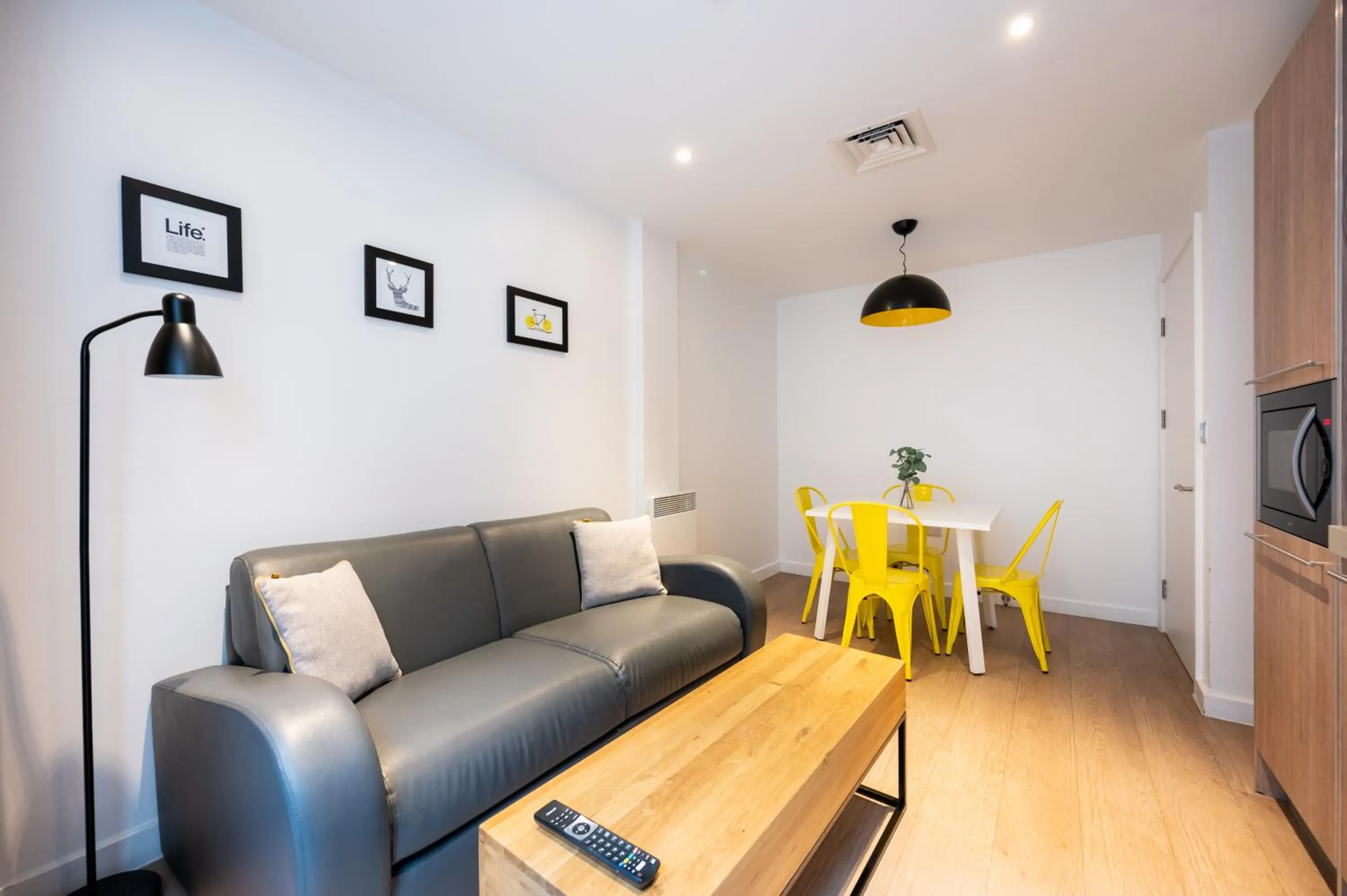 Living room in Staycity Aparthotels Birmingham City Centre