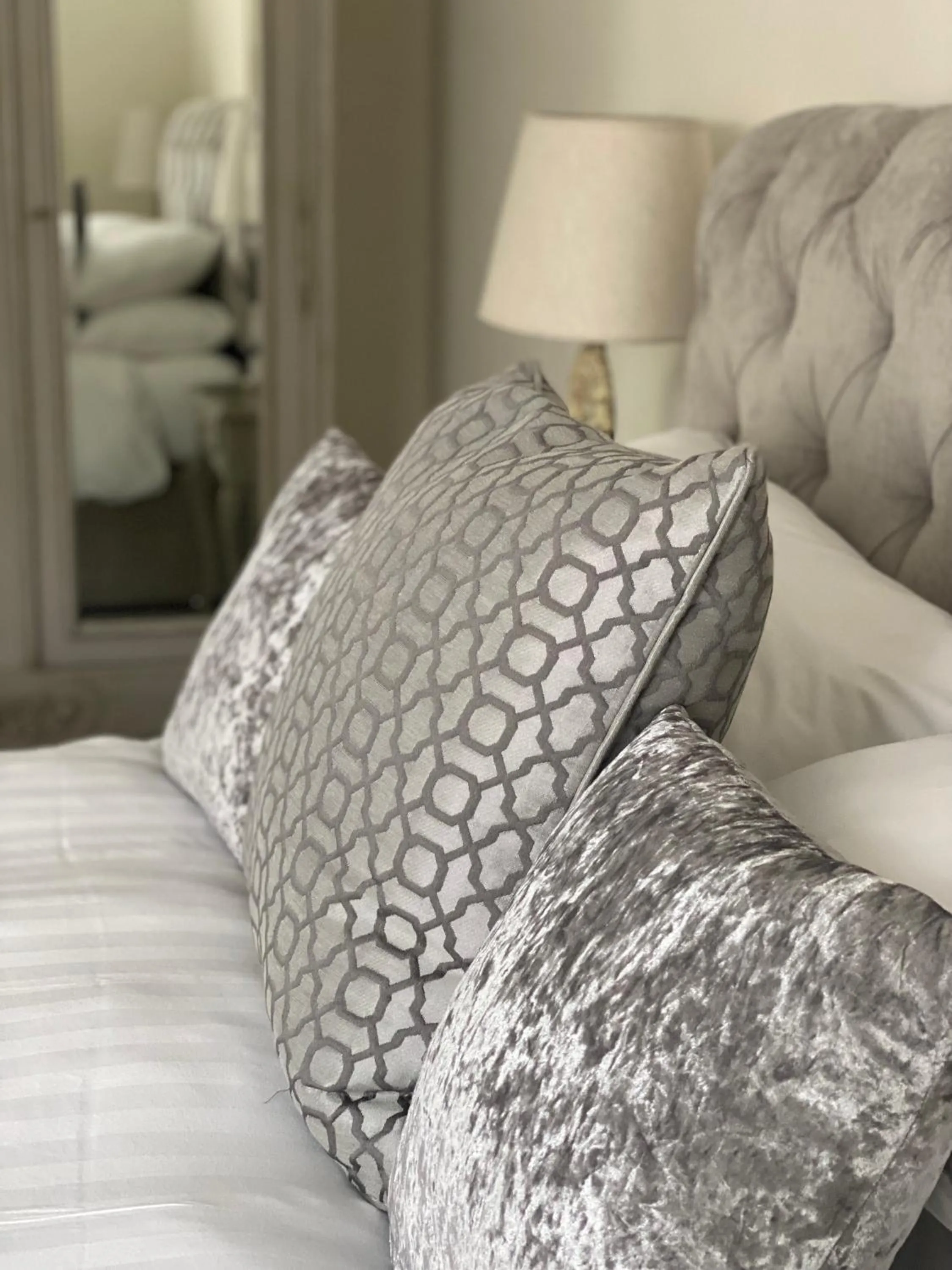 Bed in Kings Head Bawburgh