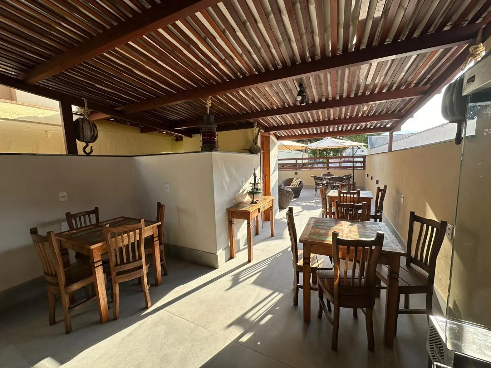 Communal lounge/ TV room in Palace Hotel