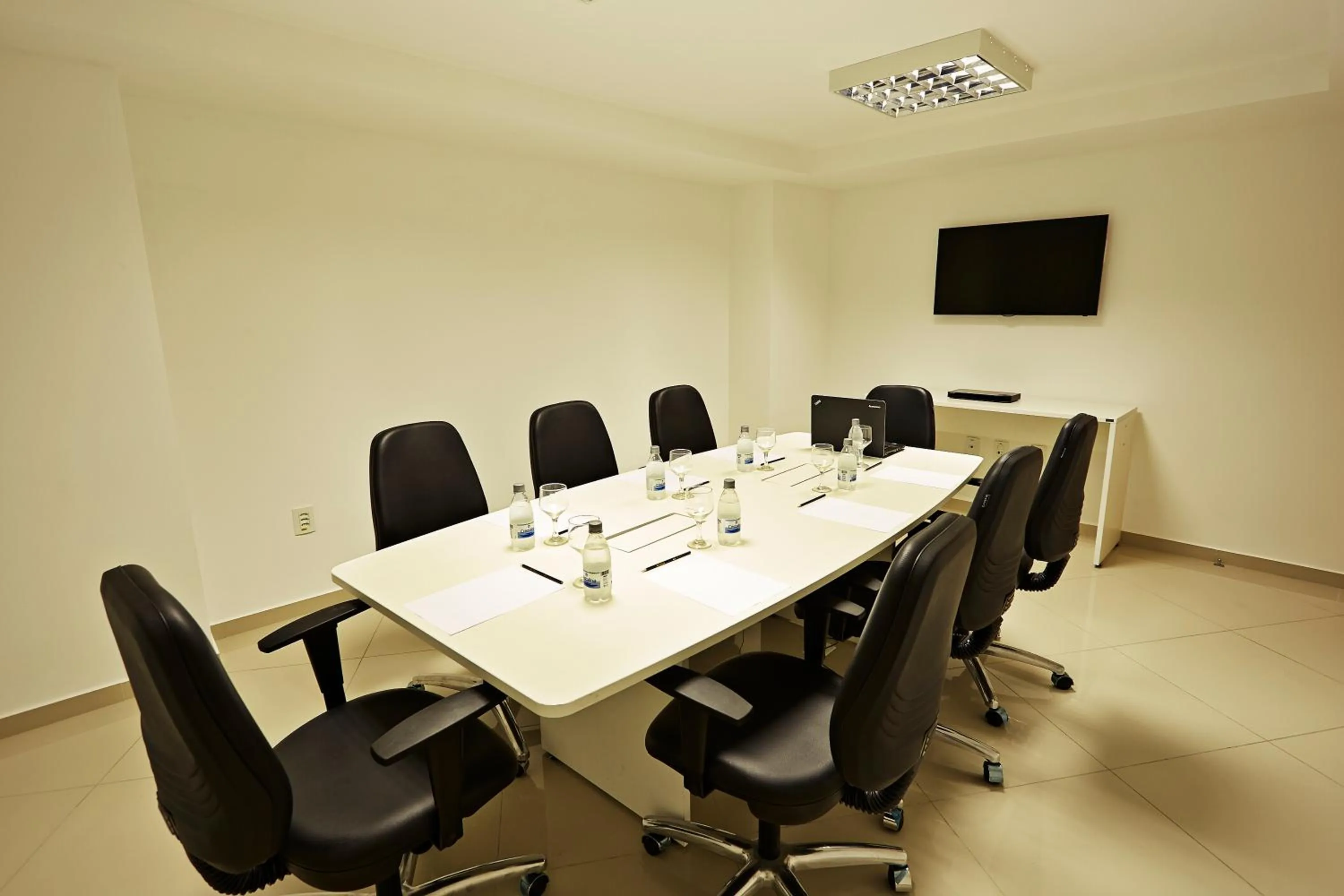 Meeting/conference room in Comfort Hotel & Suites Natal