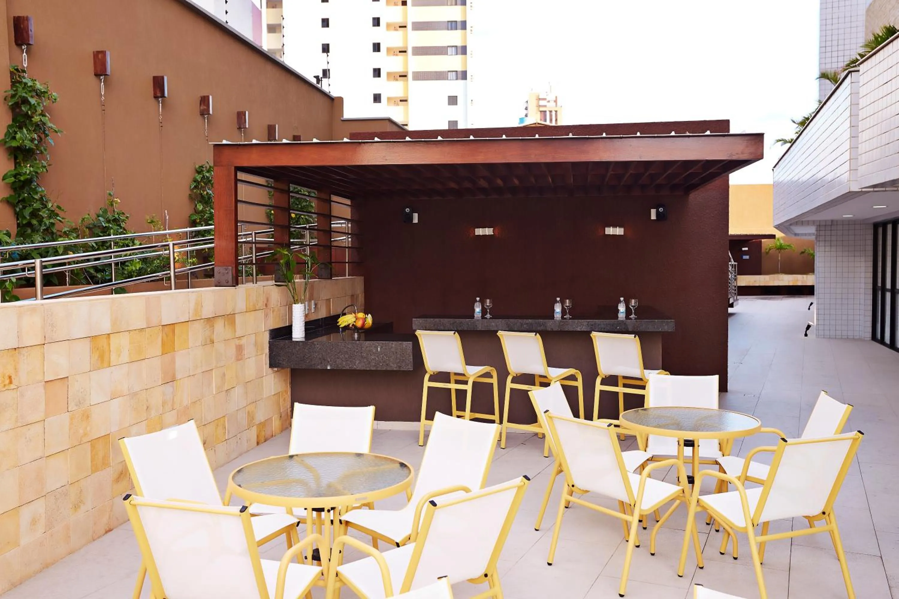 Lounge or bar in Comfort Hotel & Suites Natal