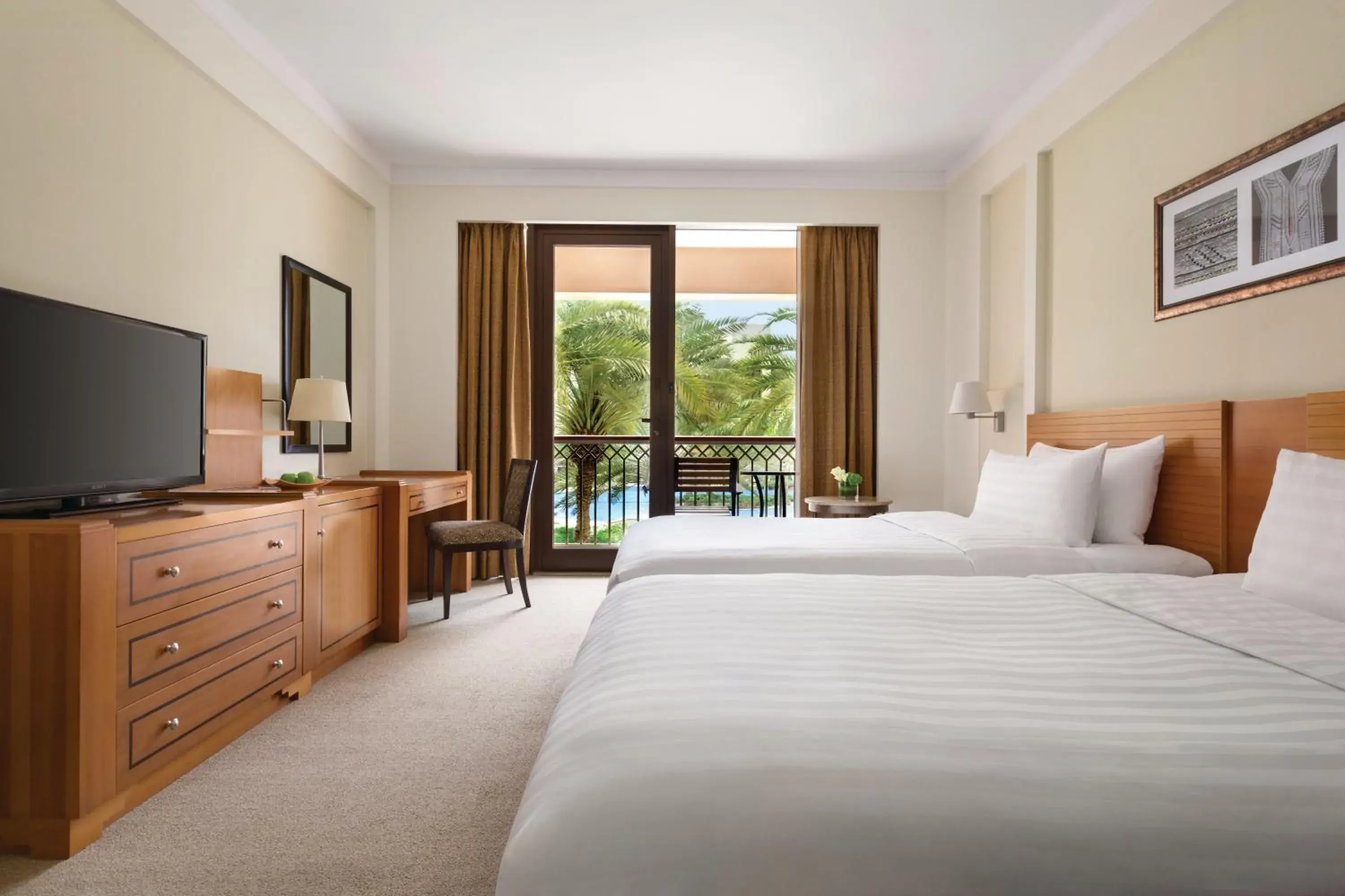 Twin Room in DoubleTree By Hilton Muscat Al Waha Twin Room in DoubleTree By Hilton Muscat Al Waha