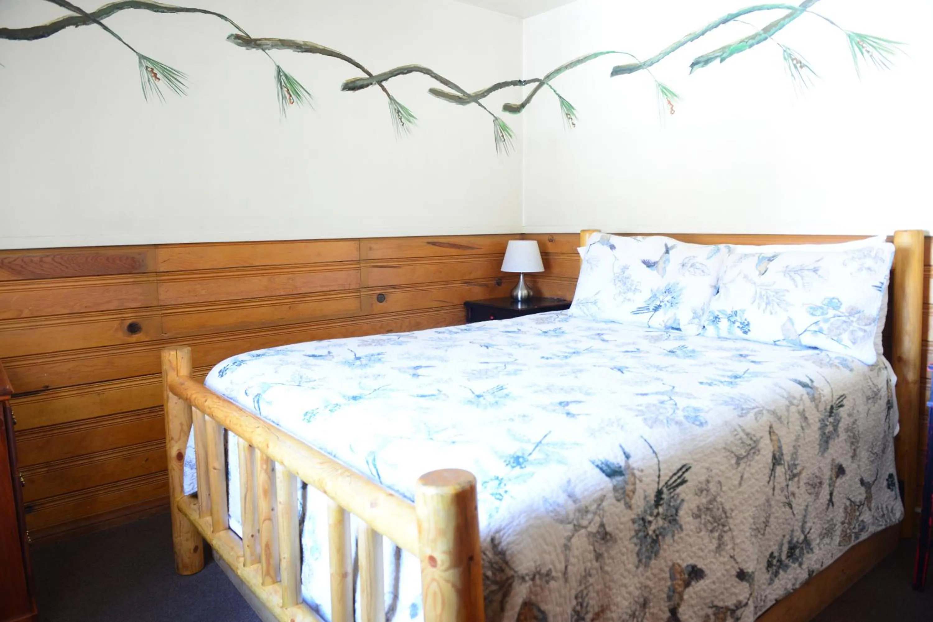 Bedroom, Bed in Bear Creek Resort