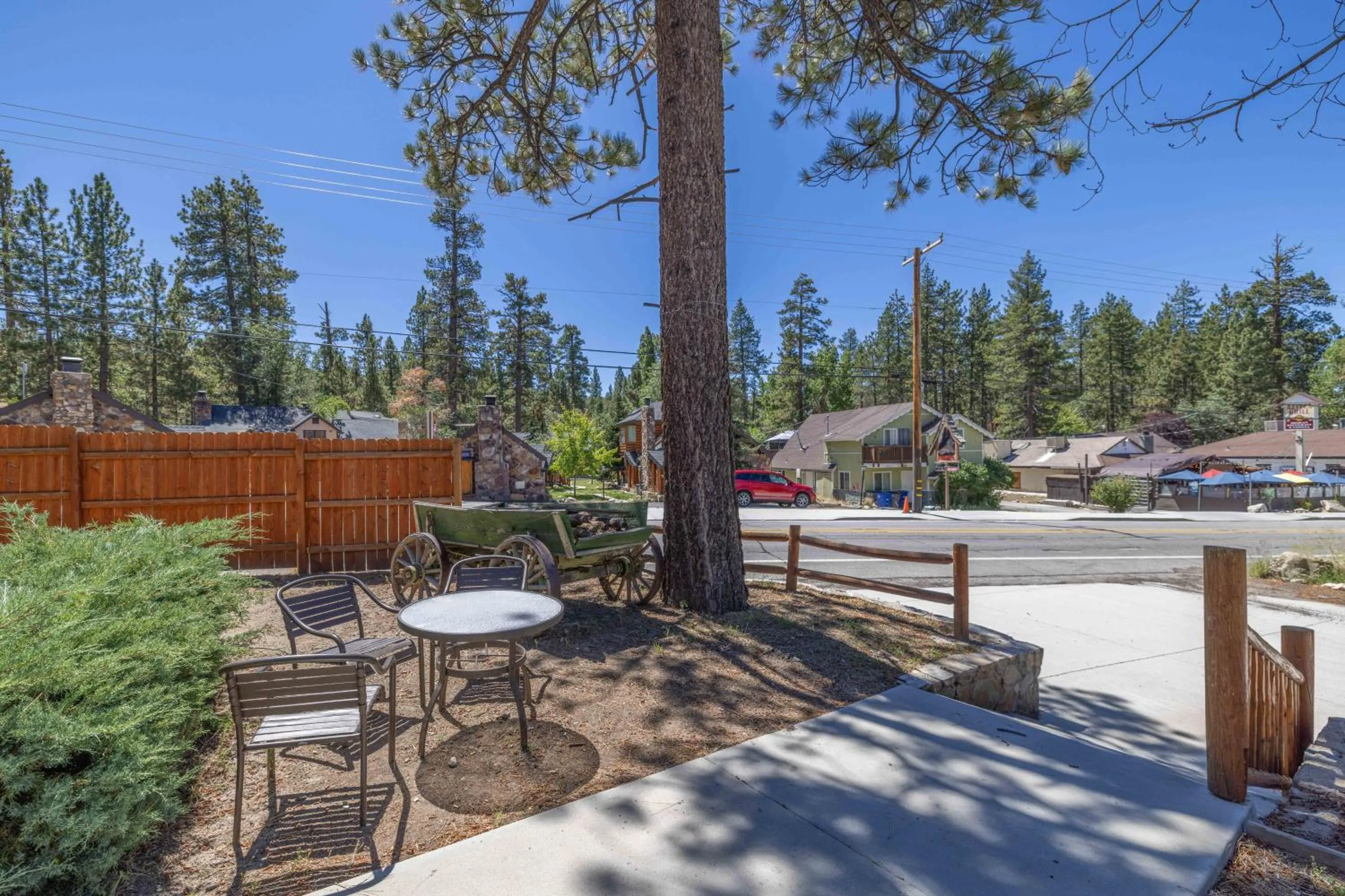 Property building in Bear Creek Resort