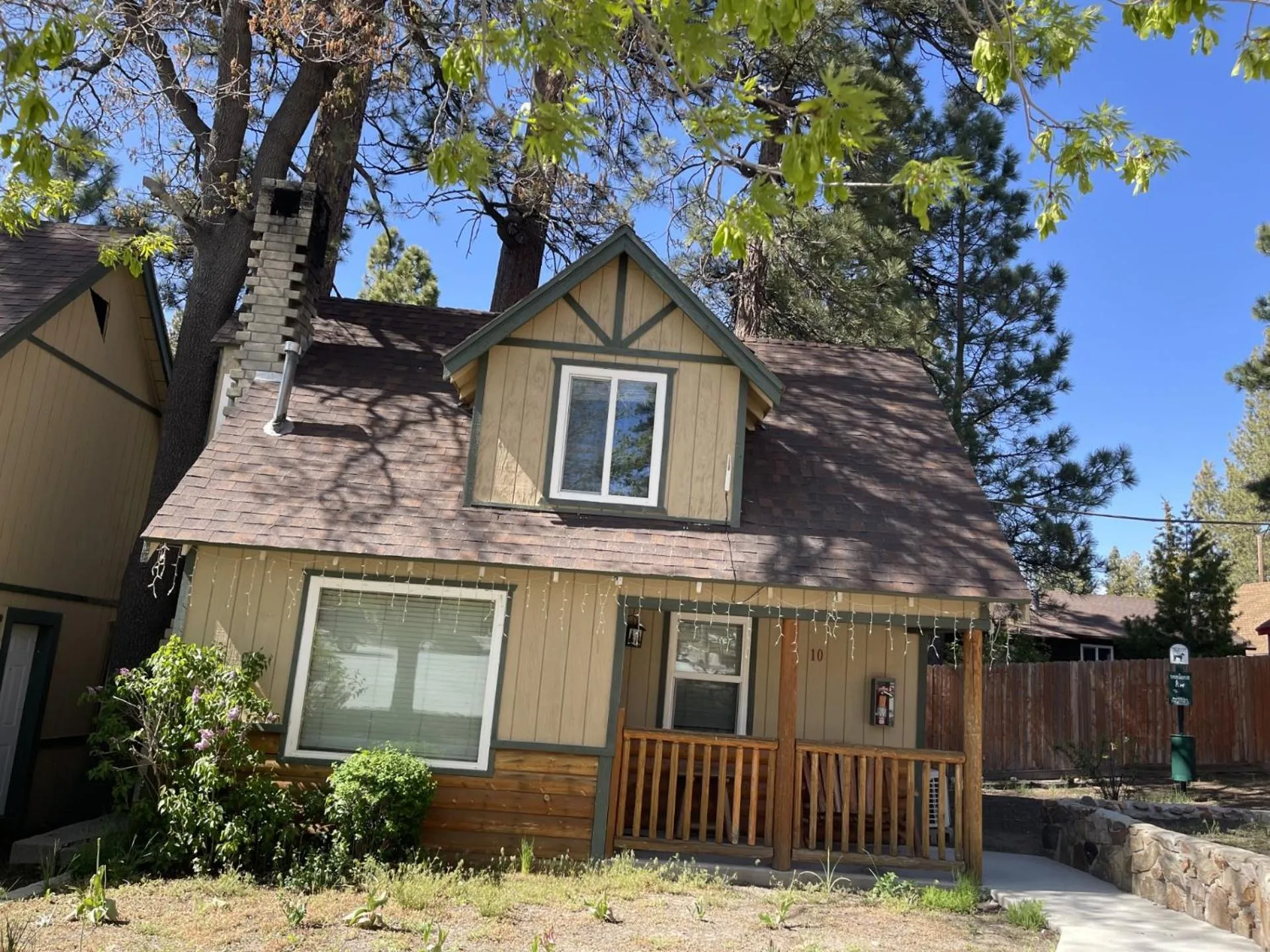 Property building in Bear Creek Resort