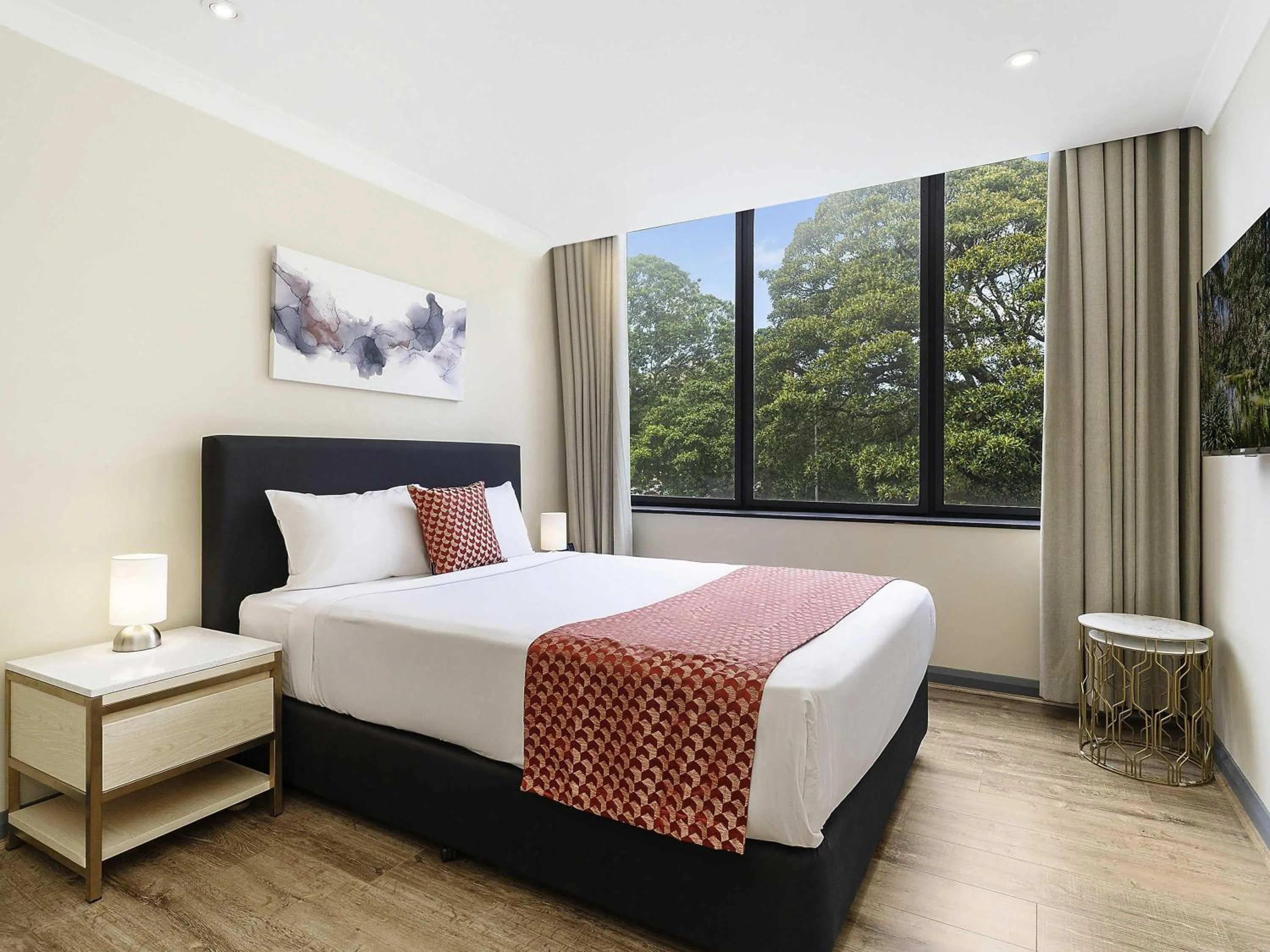 Bedroom, Bed in BreakFree on Broadway Sydney, an Accor Hotel