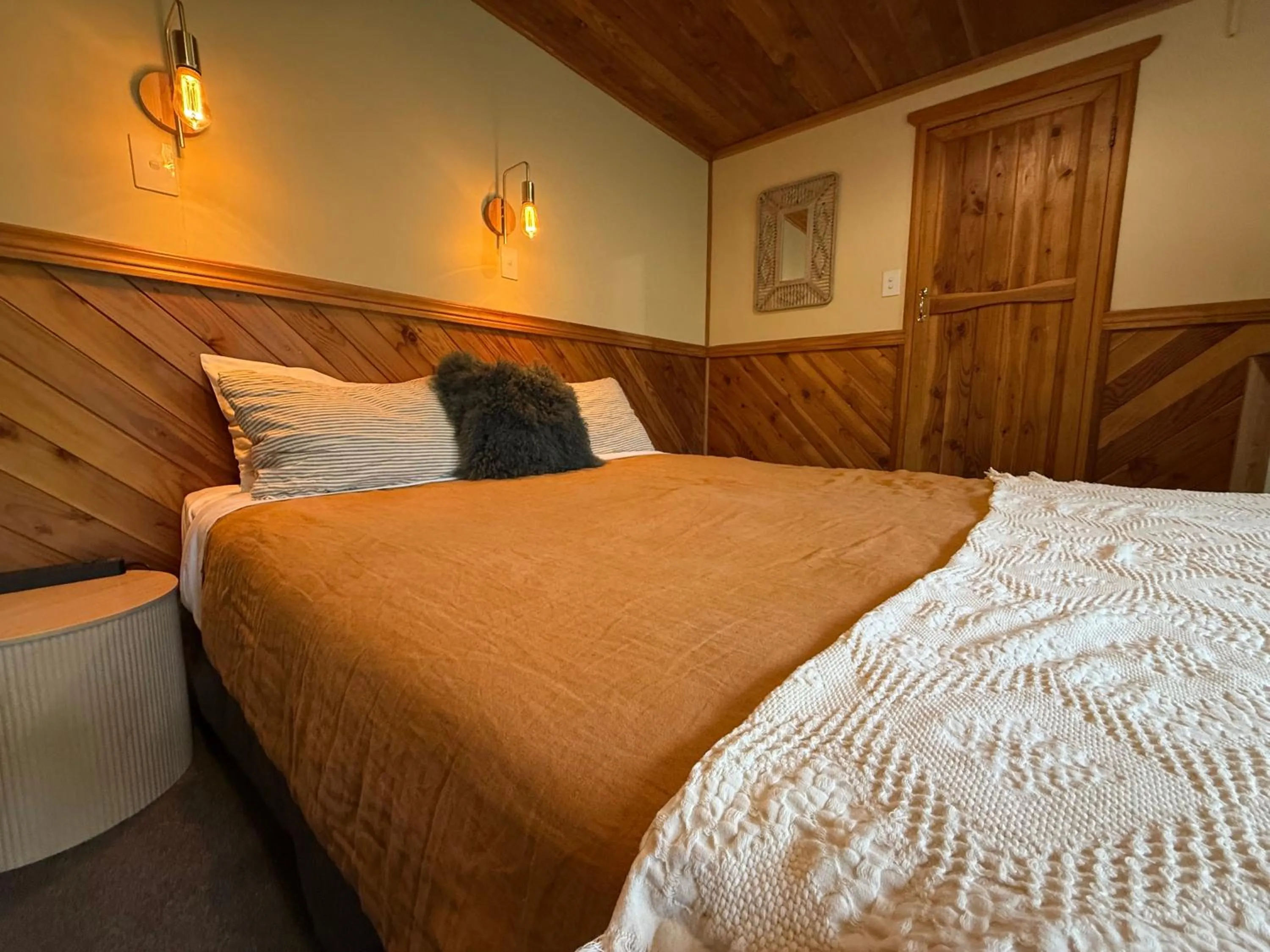 Bed in Te Anau Lakefront Backpackers