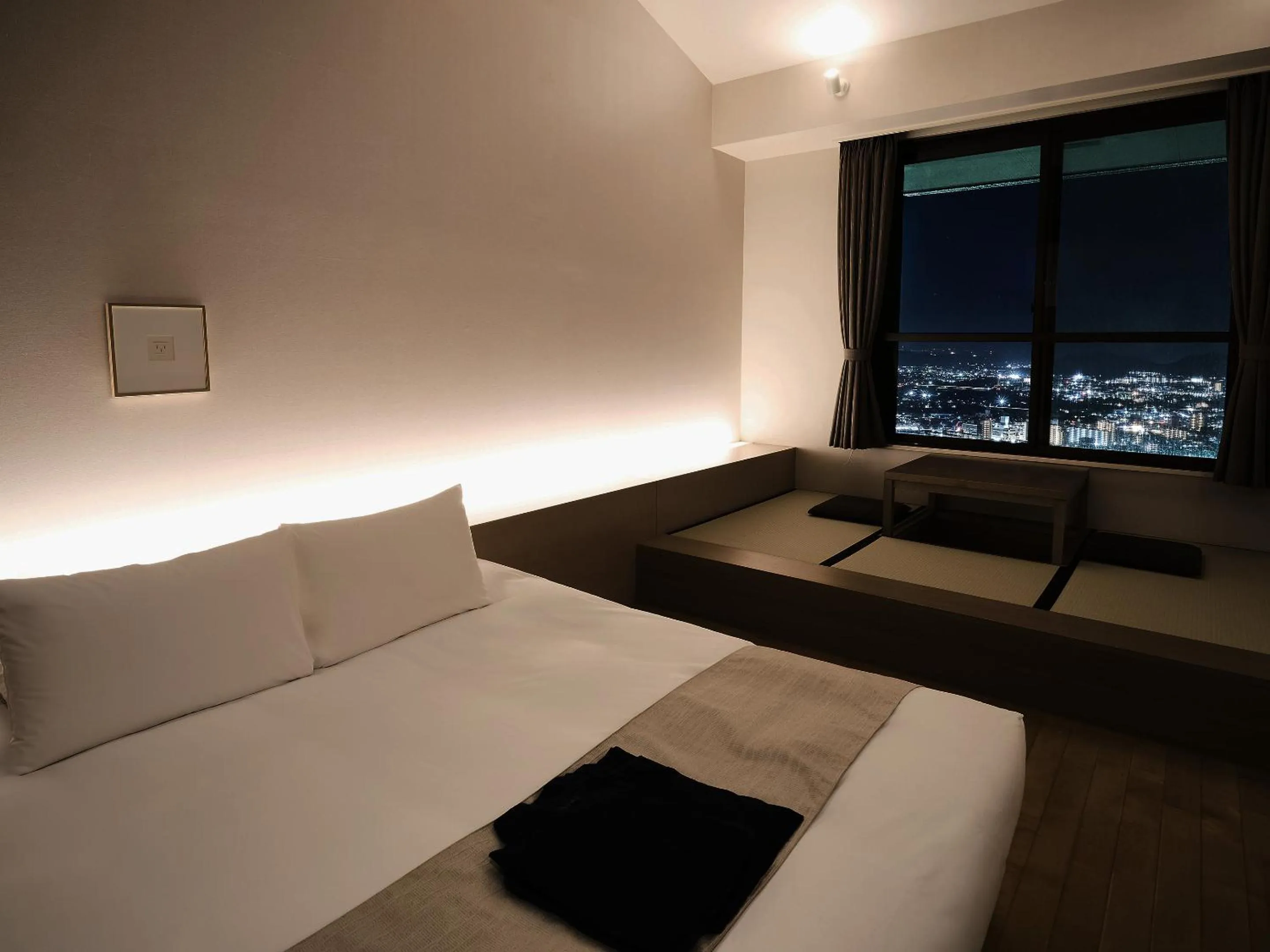 View (from property/room), Bed in Setre Highland Villa Himeji