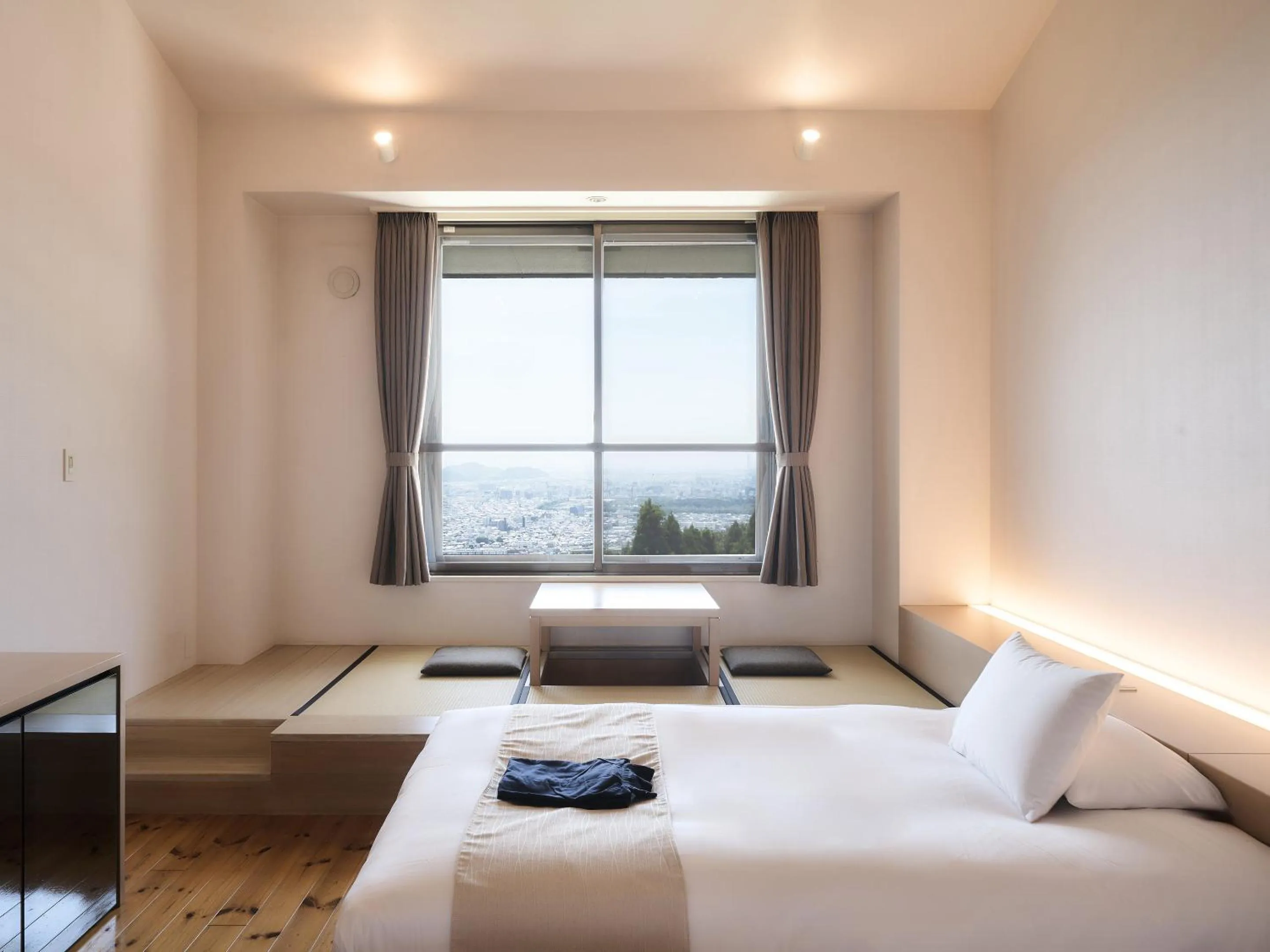 View (from property/room), Bed in Setre Highland Villa Himeji