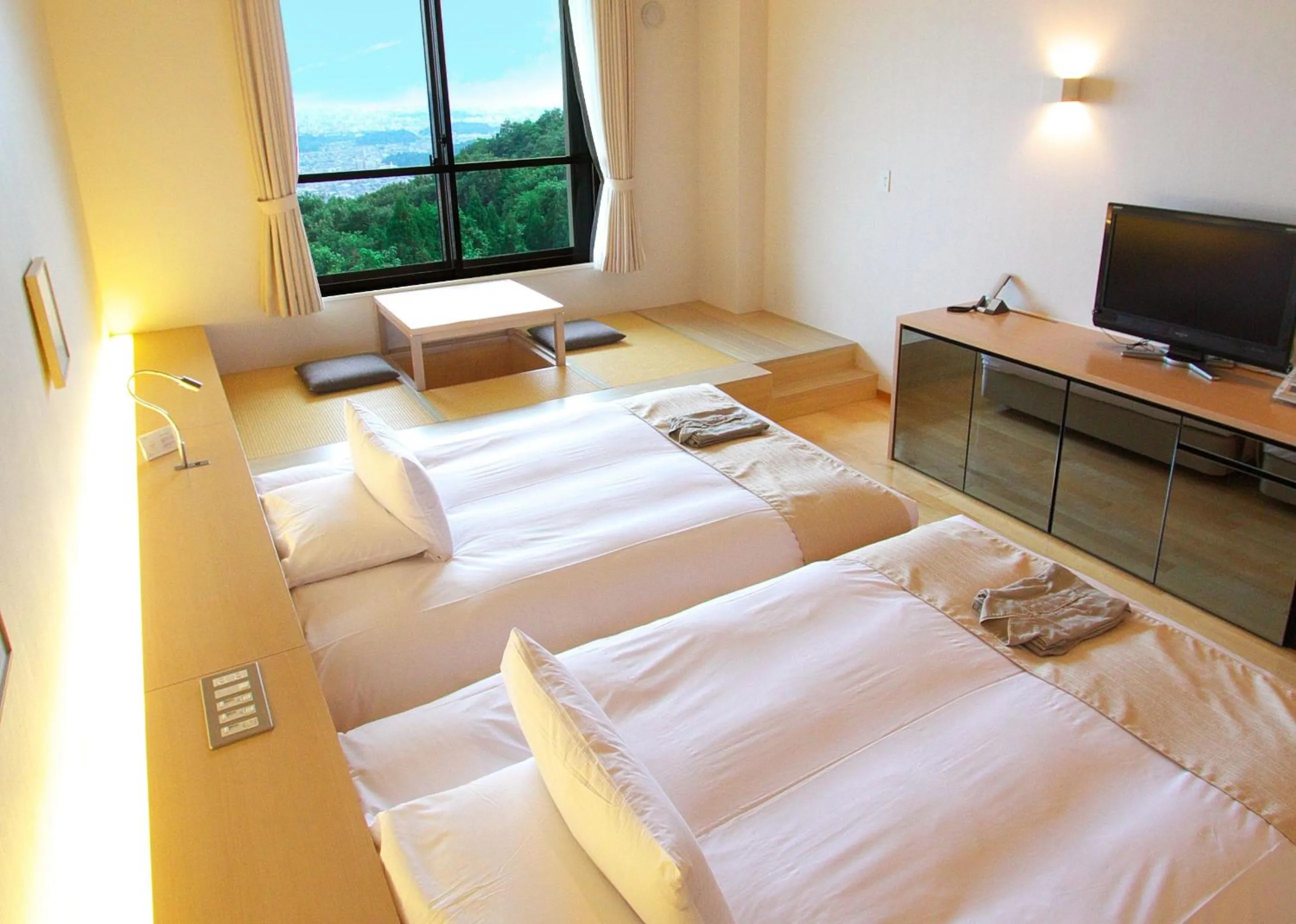 View (from property/room), Bed in Setre Highland Villa Himeji