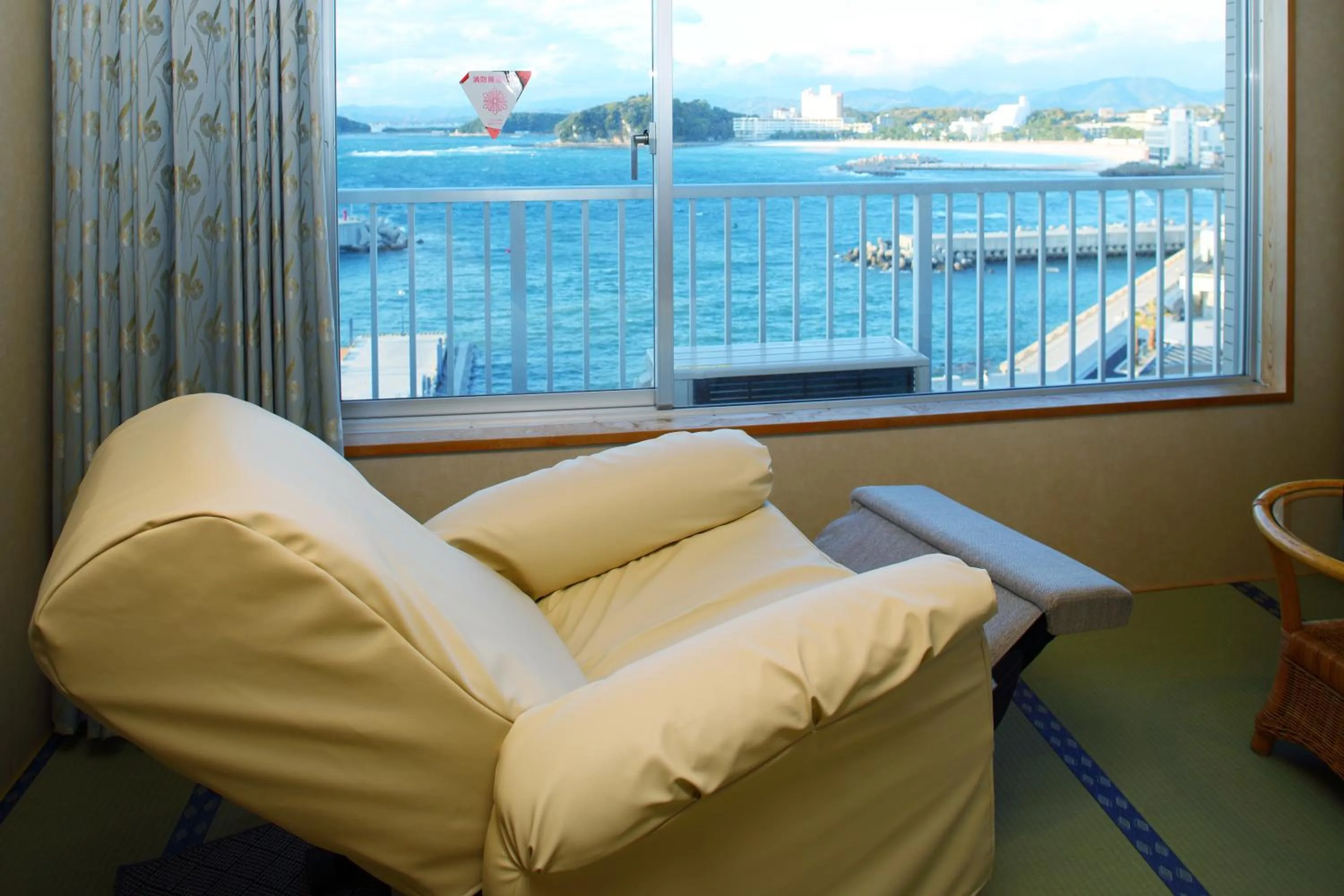 Decorative detail in Yanagiya