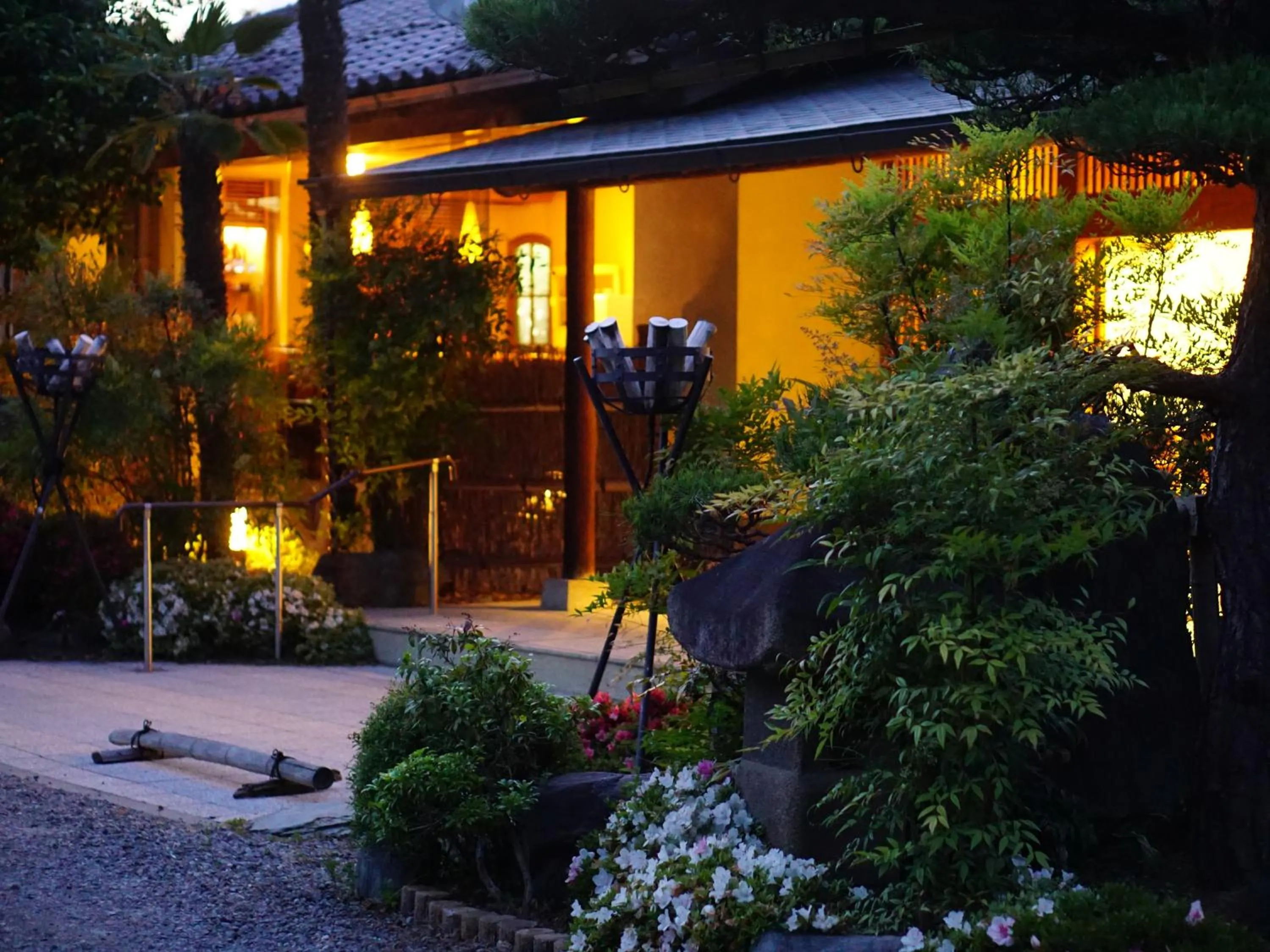 Facade/entrance in Momoyama