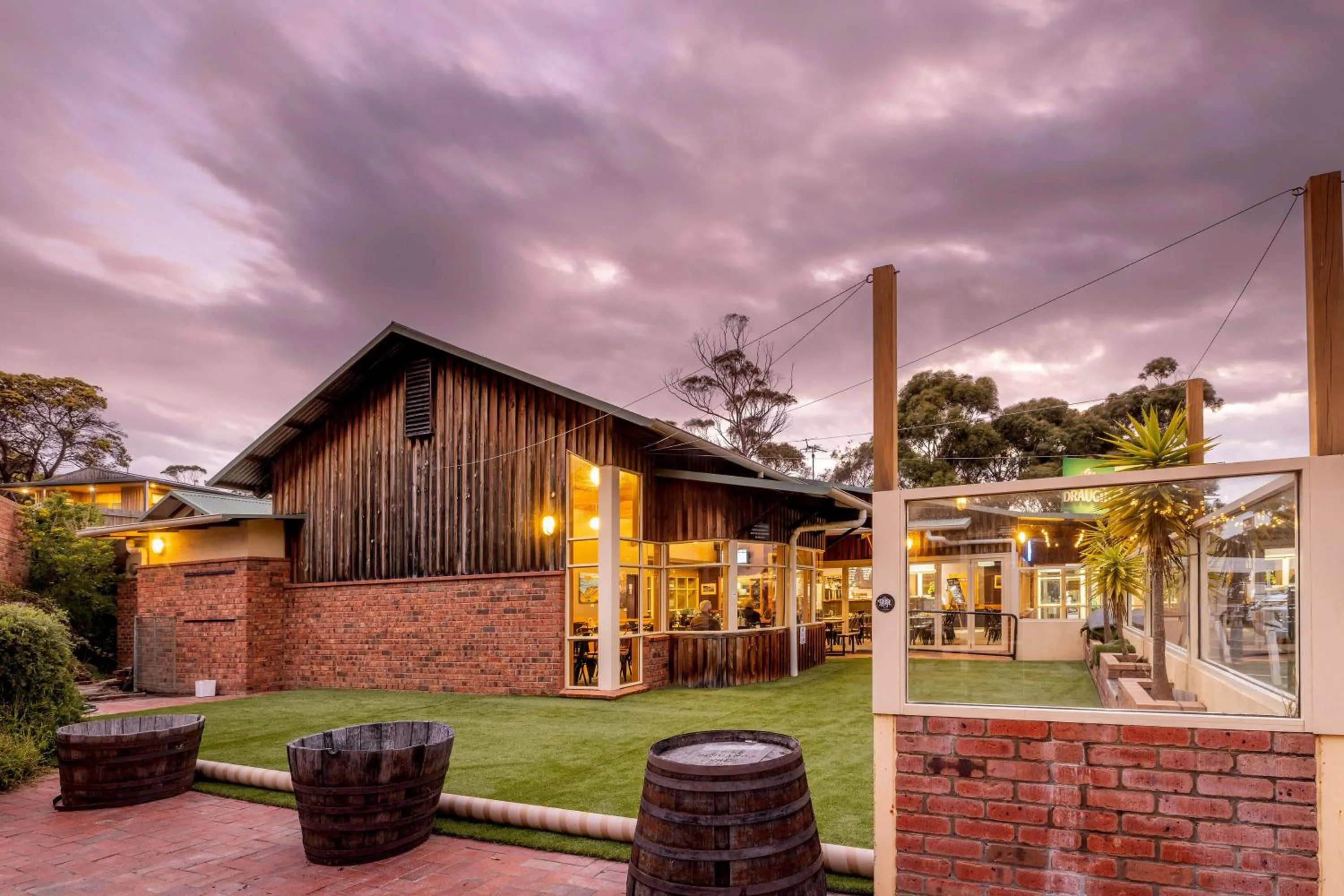 Restaurant/places to eat in BIG4 Iluka on Freycinet