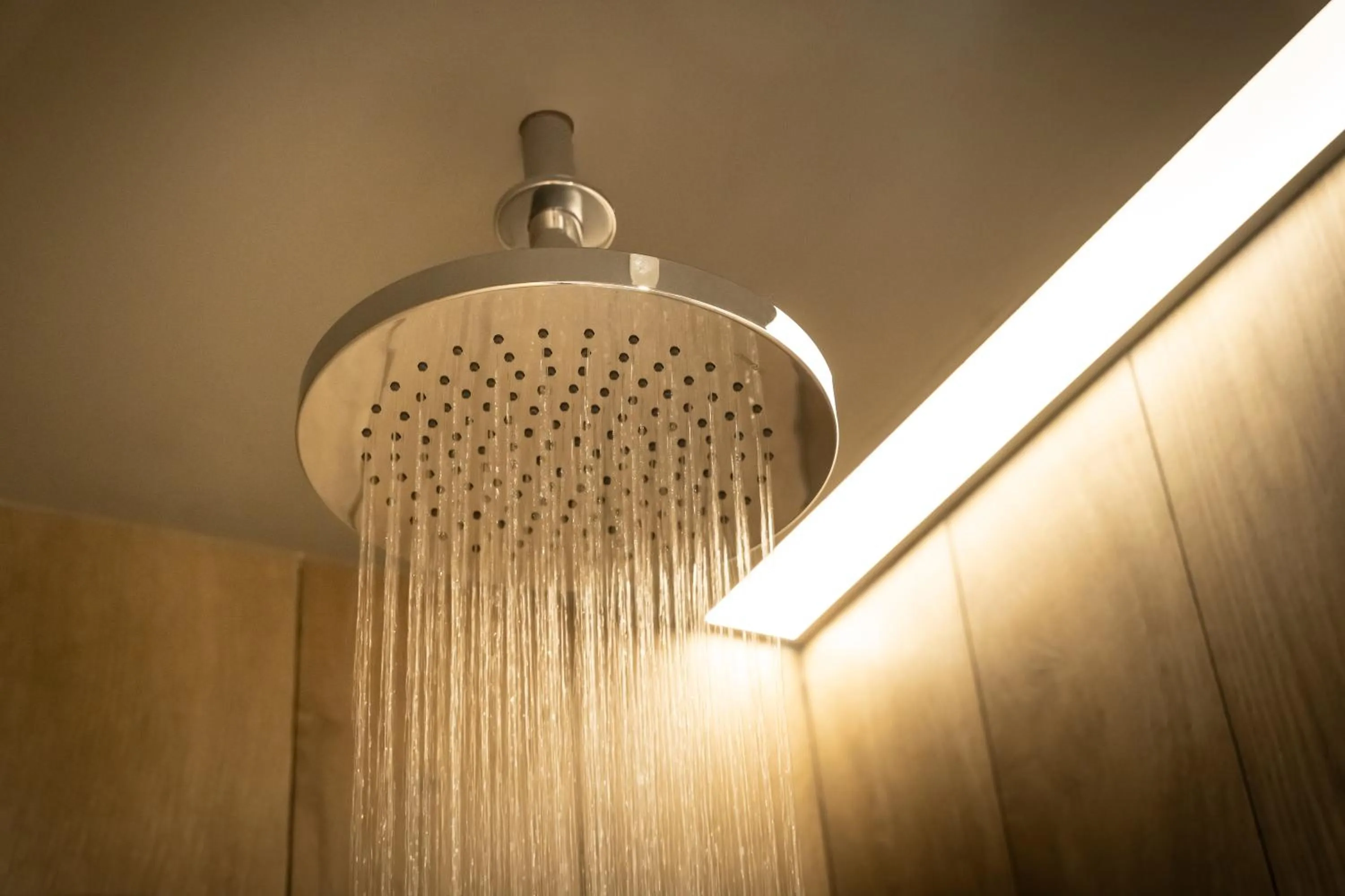 Hotel Bencoolen at Hong Kong Street