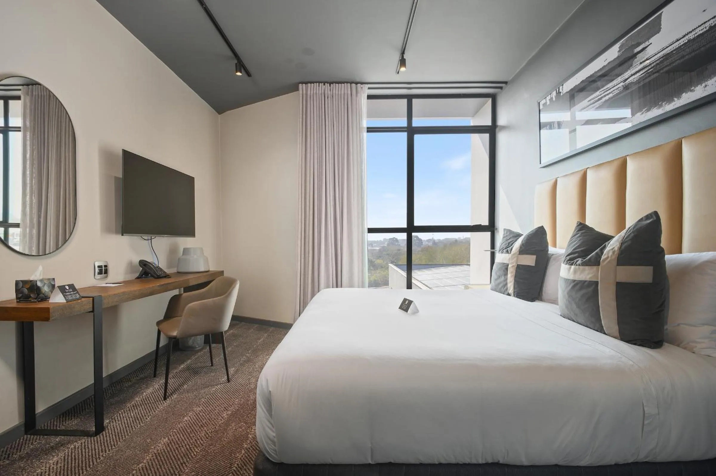 Superior Double Room in The Capital Boardwalk