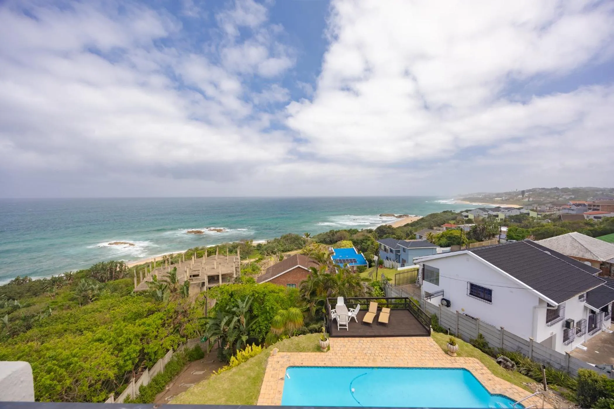 Sea view in Beachcomber Bay Guest House In South Africa