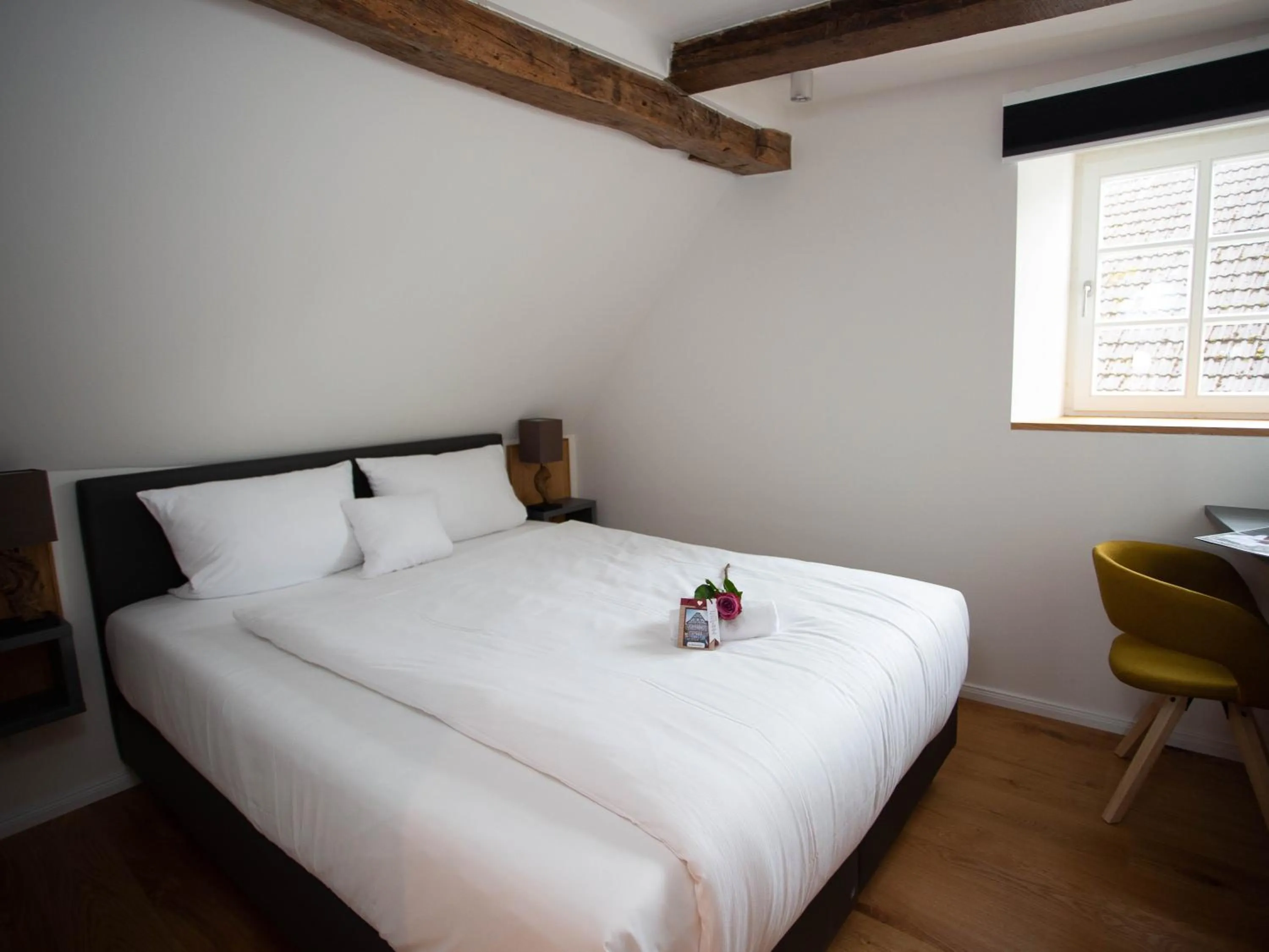 Photo of the whole room, Bed in Altstadthotel Treysa